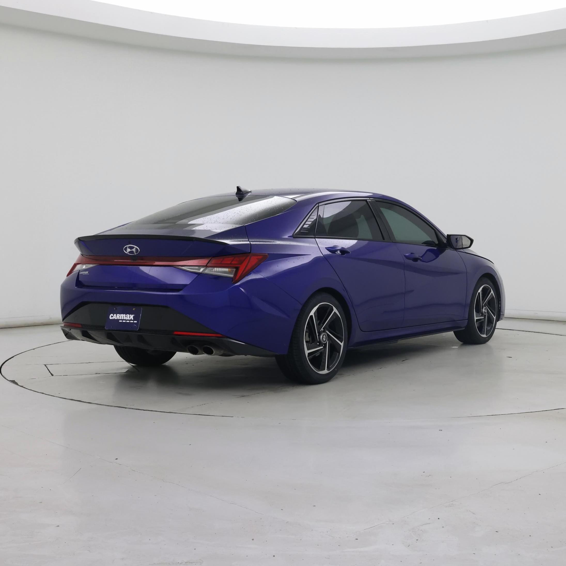 Thumbnail: 2023 Hyundai Elantra - 8