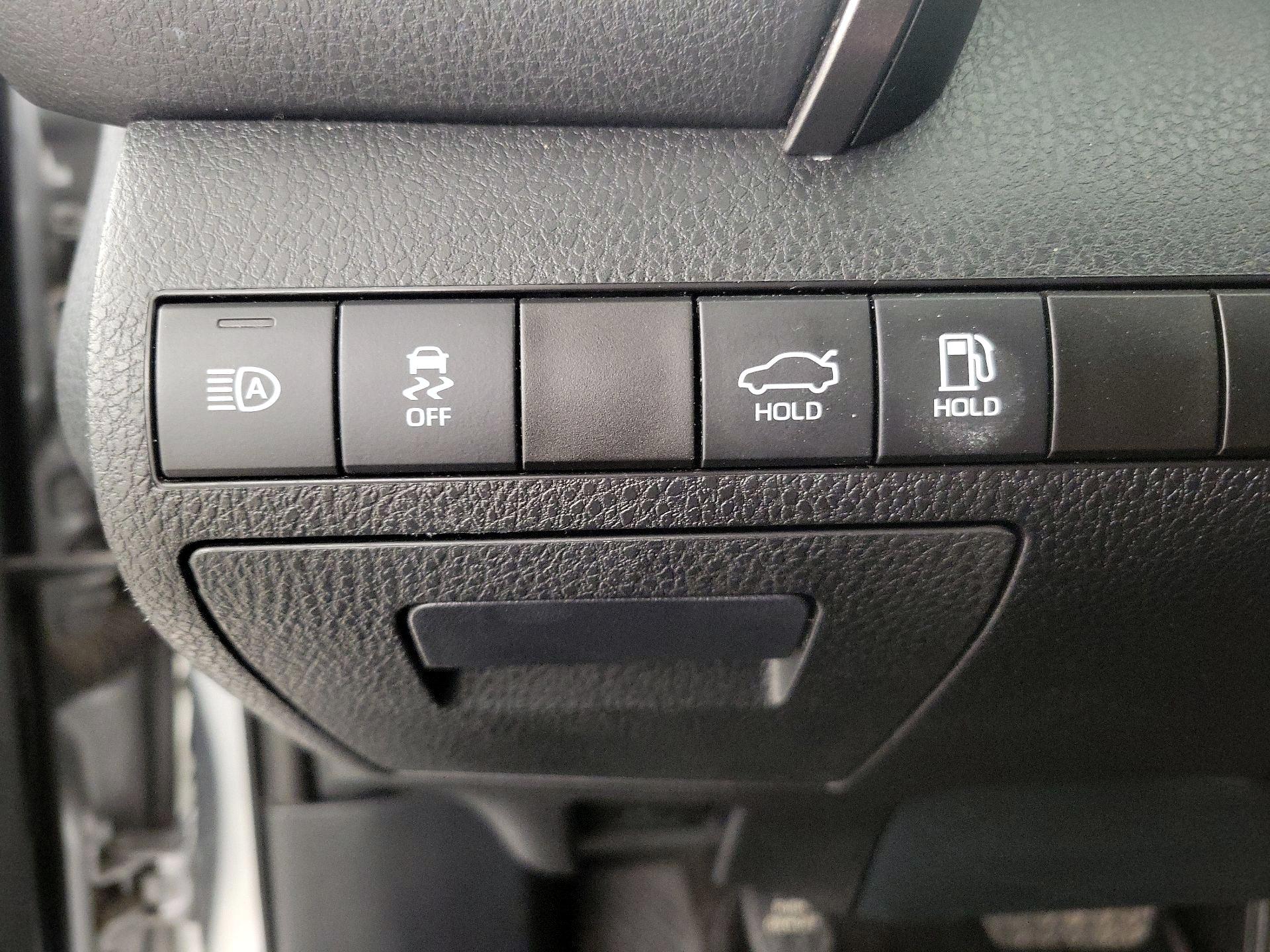 Thumbnail: 2023 Toyota Camry - 13