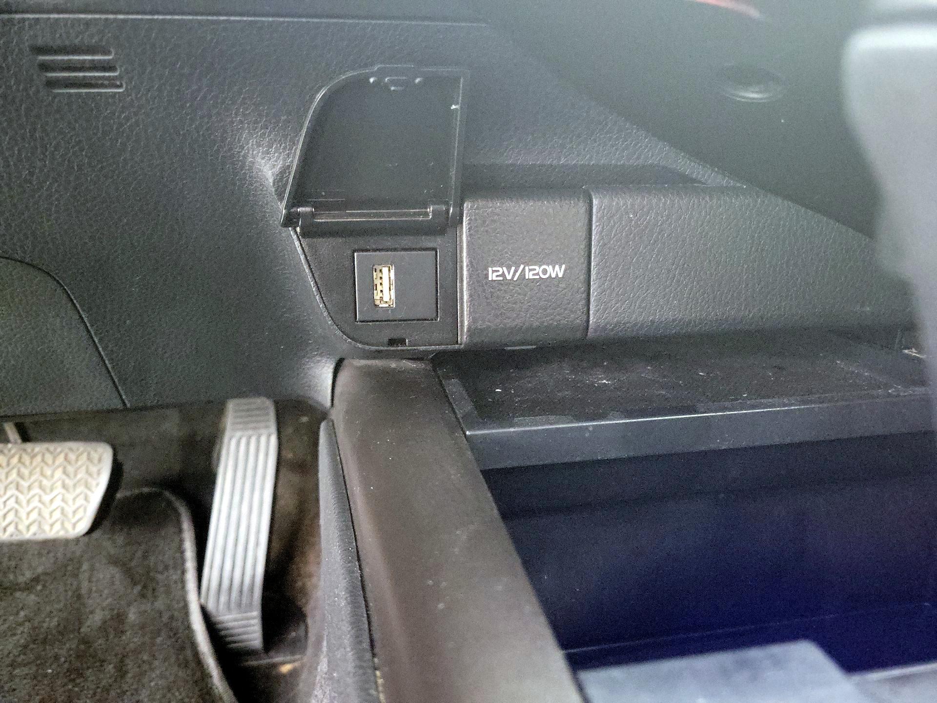 Thumbnail: 2023 Toyota Camry - 18