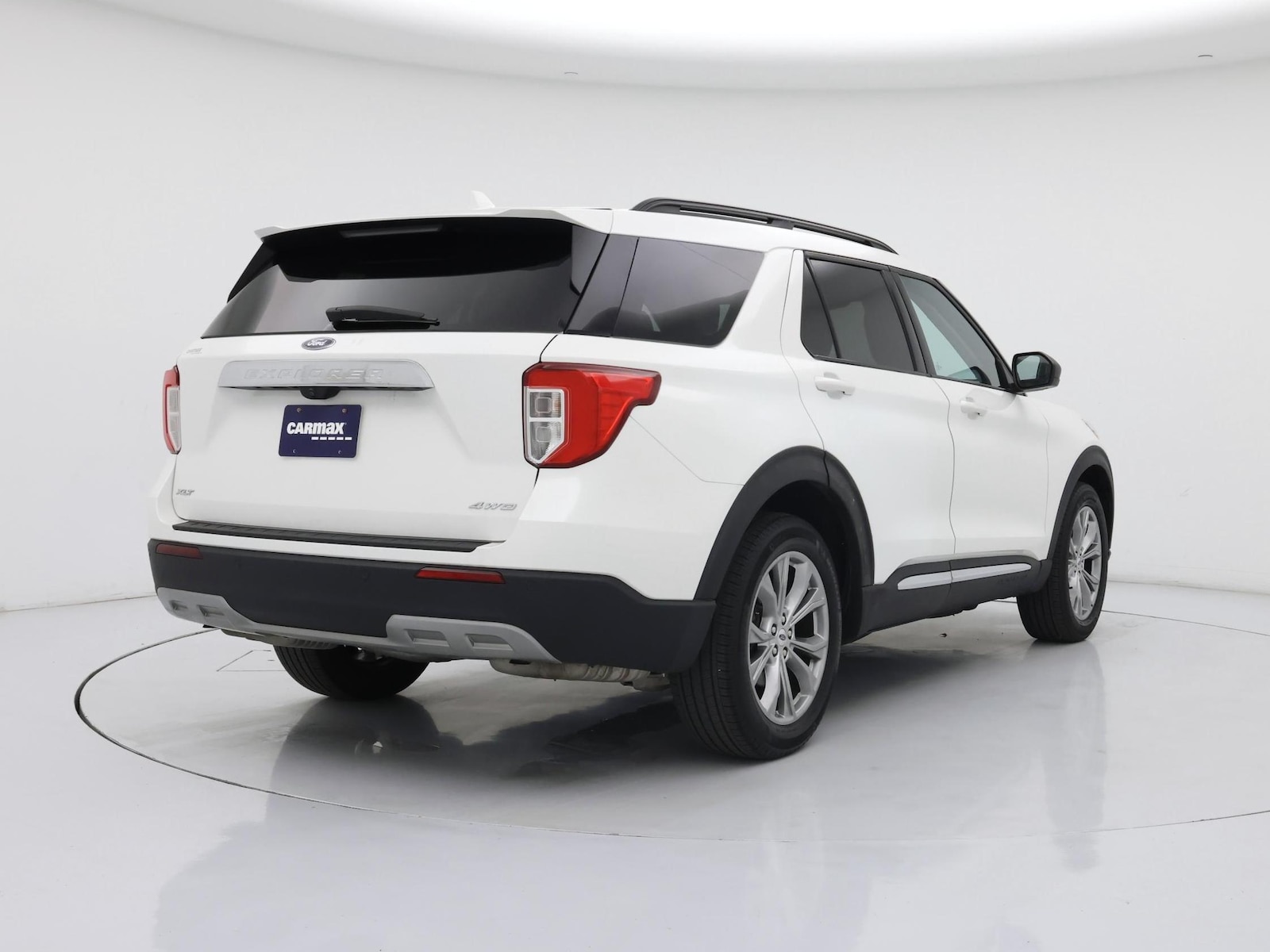 2022 Ford Explorer XLT - Photo 9