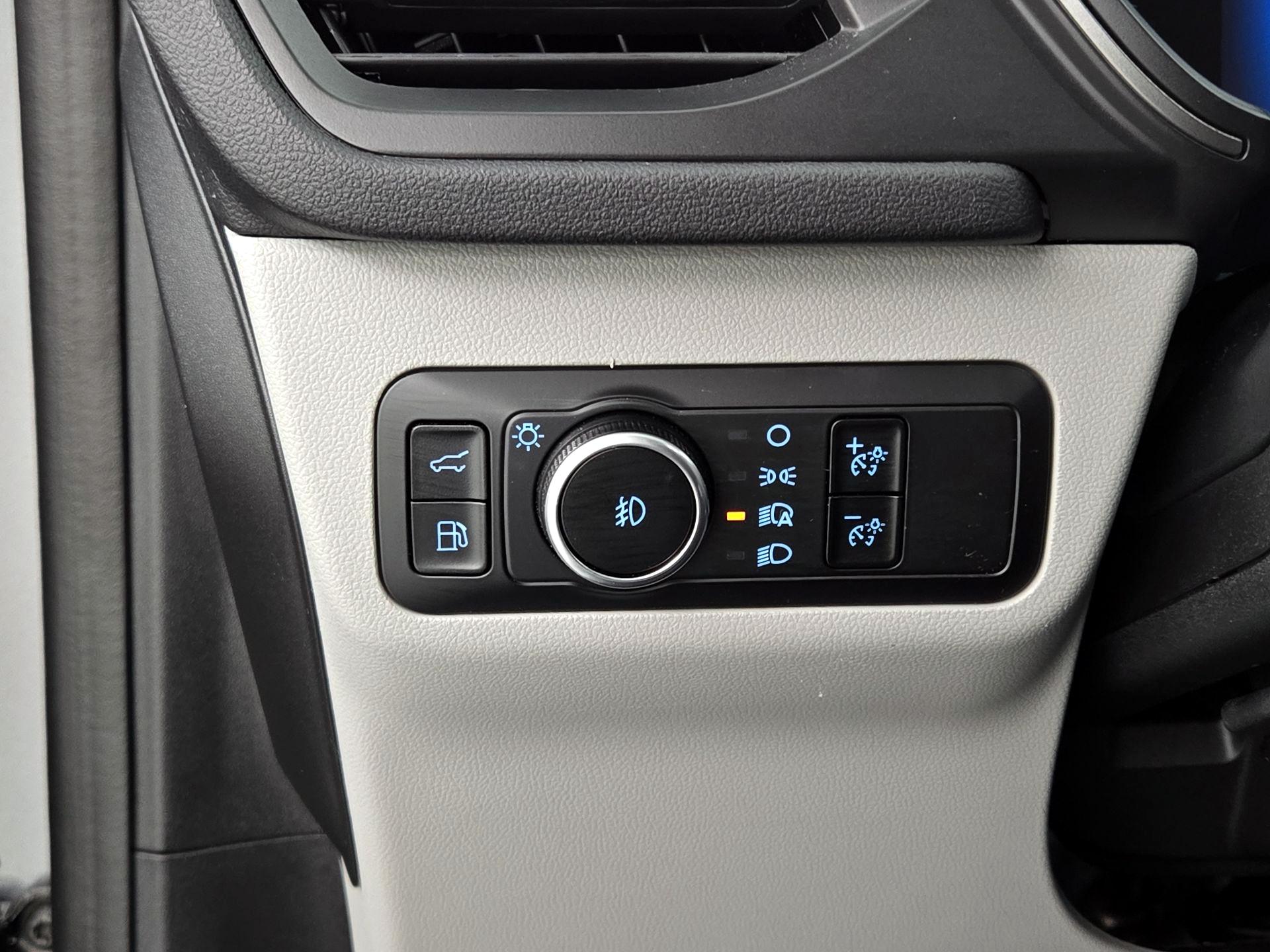 Thumbnail: 2023 Ford Escape - 13