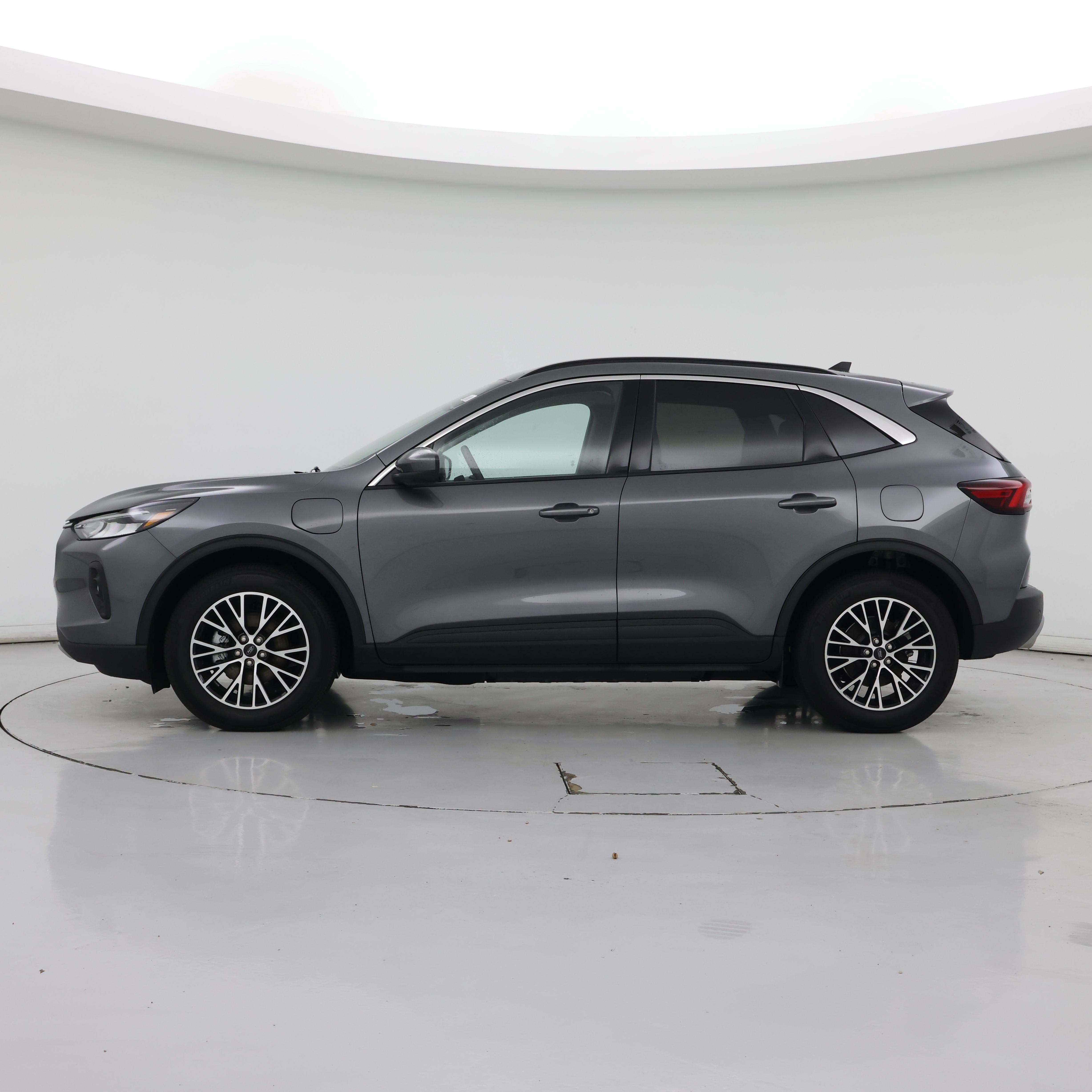 Thumbnail: 2023 Ford Escape - 3