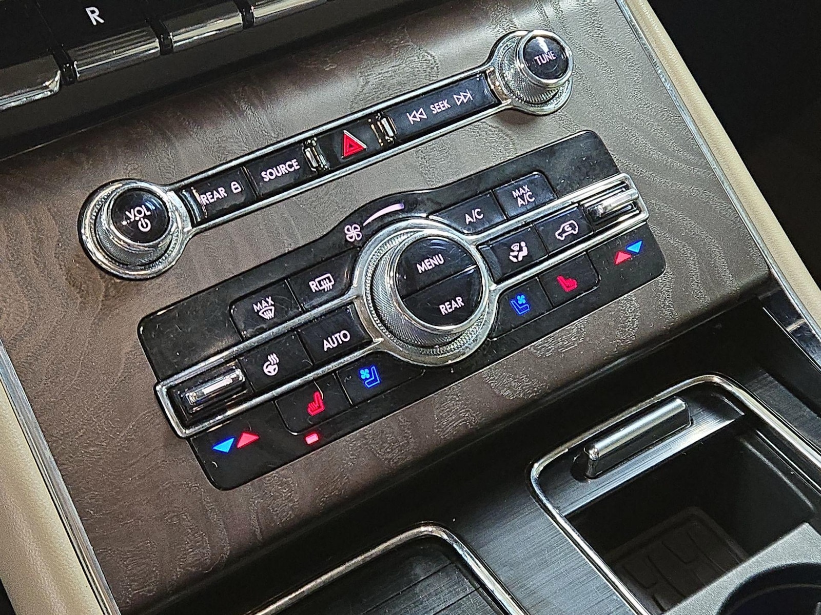 2022 Lincoln Aviator Reserve - Photo 18