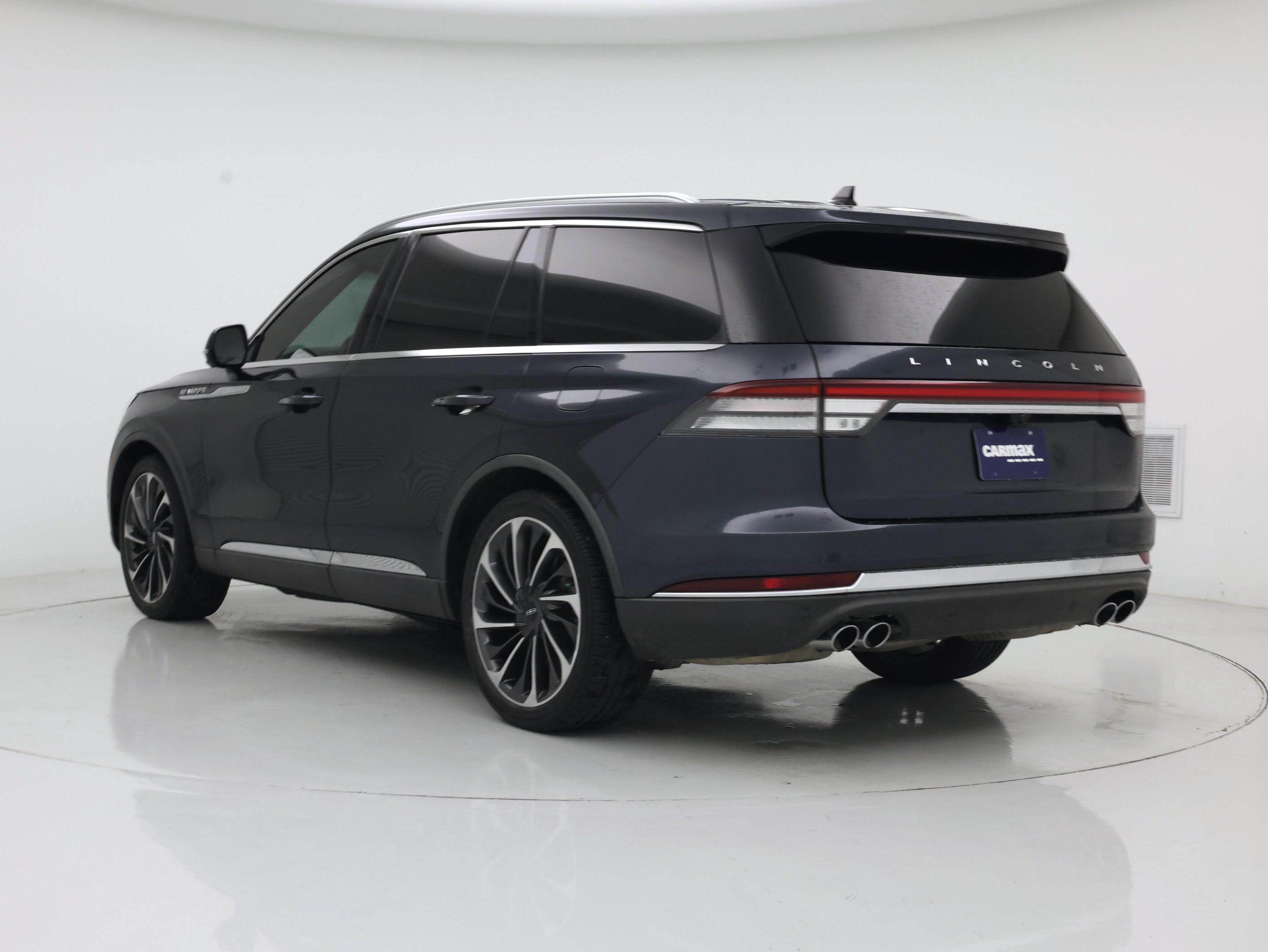 Thumbnail: 2022 Lincoln Aviator - 2