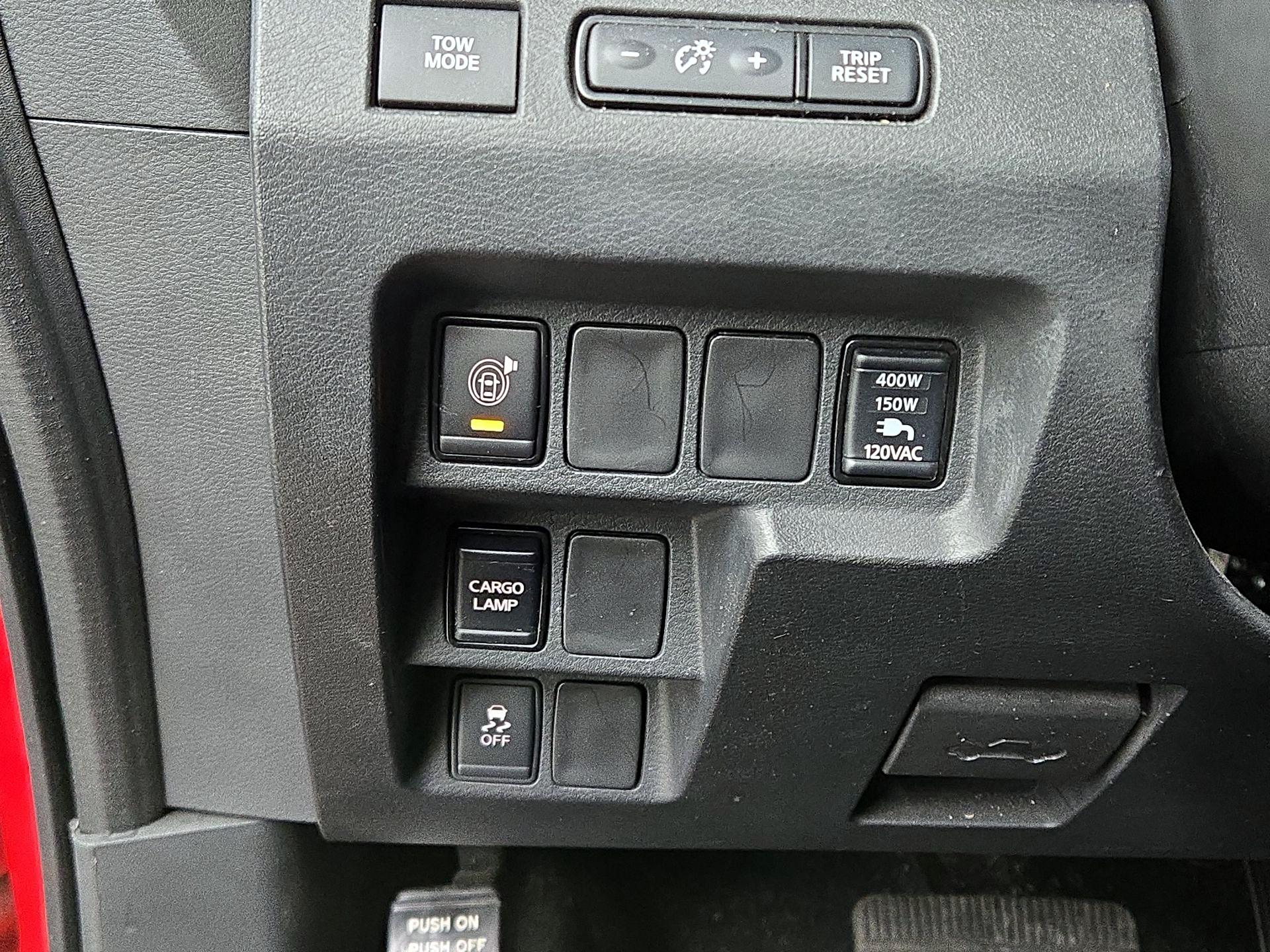 Thumbnail: 2022 Nissan Frontier - 13