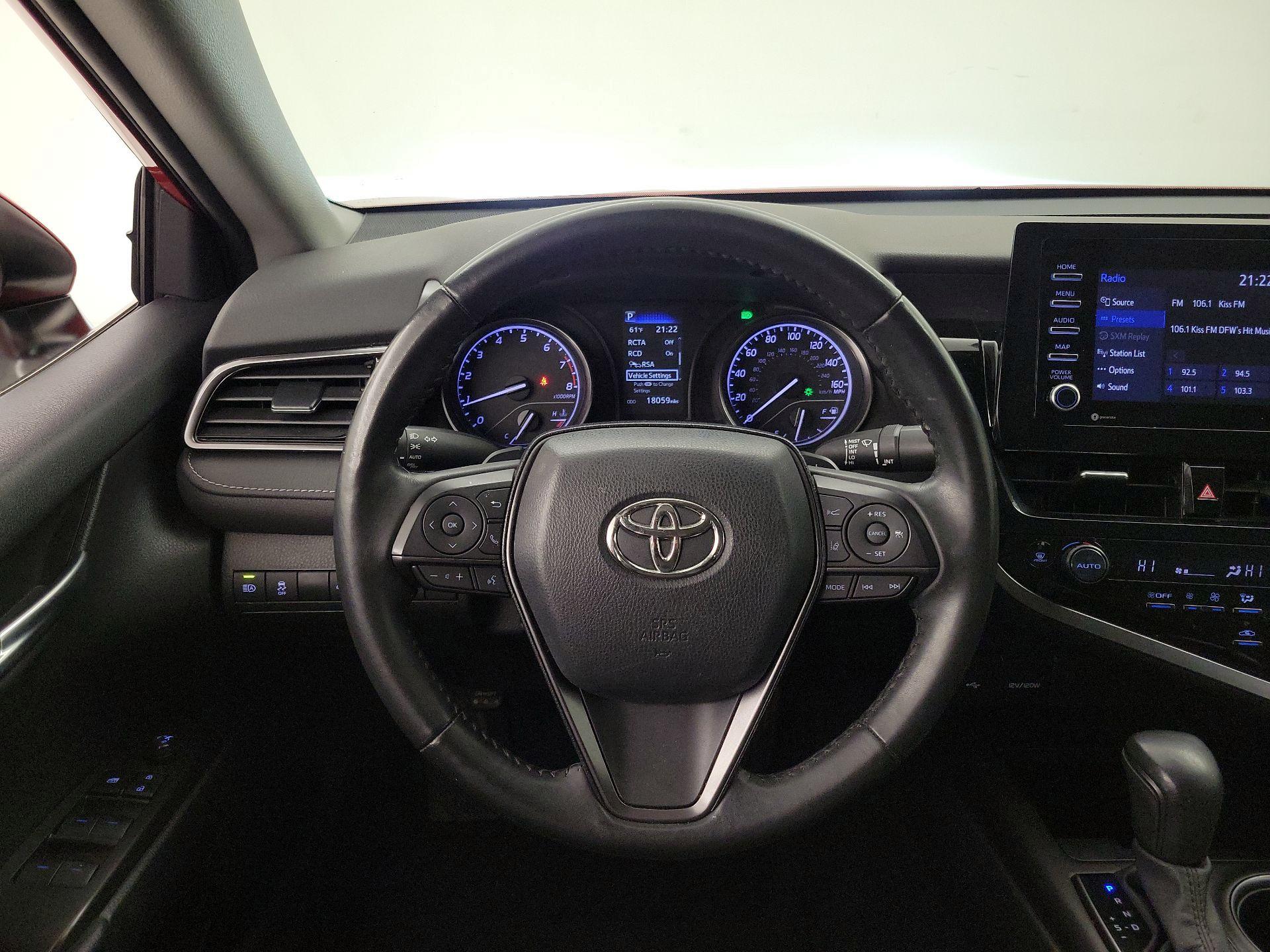 Thumbnail: 2023 Toyota Camry - 10