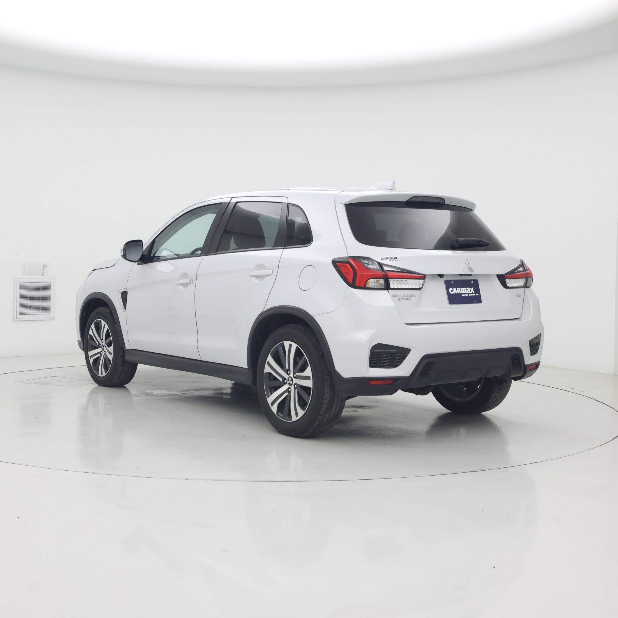 Thumbnail: 2024 Mitsubishi Outlander Sport - 2