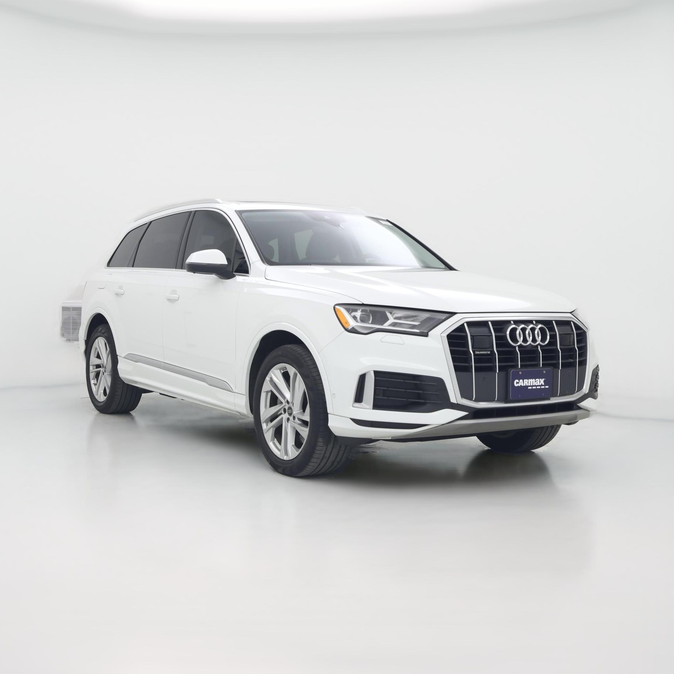 Thumbnail: 2023 Audi Q7 - 1