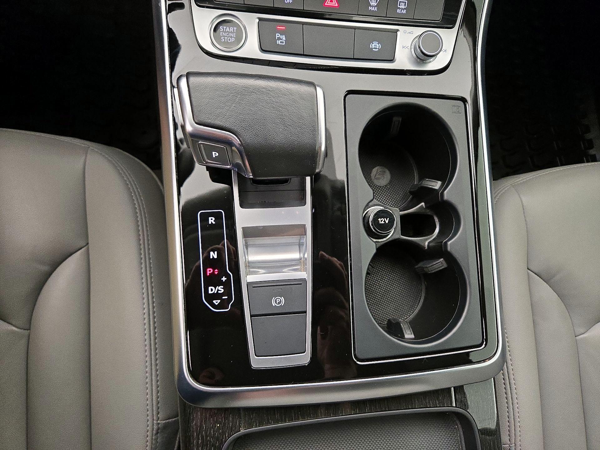 Thumbnail: 2023 Audi Q7 - 18