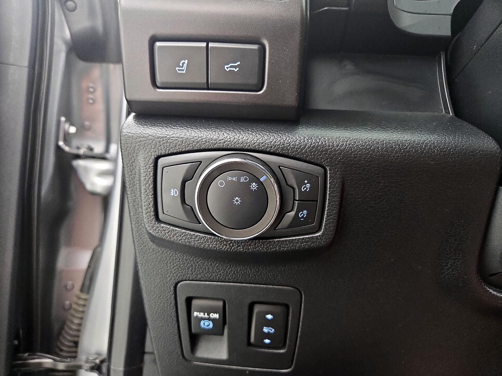 Thumbnail: 2020 Ford Expedition - 13