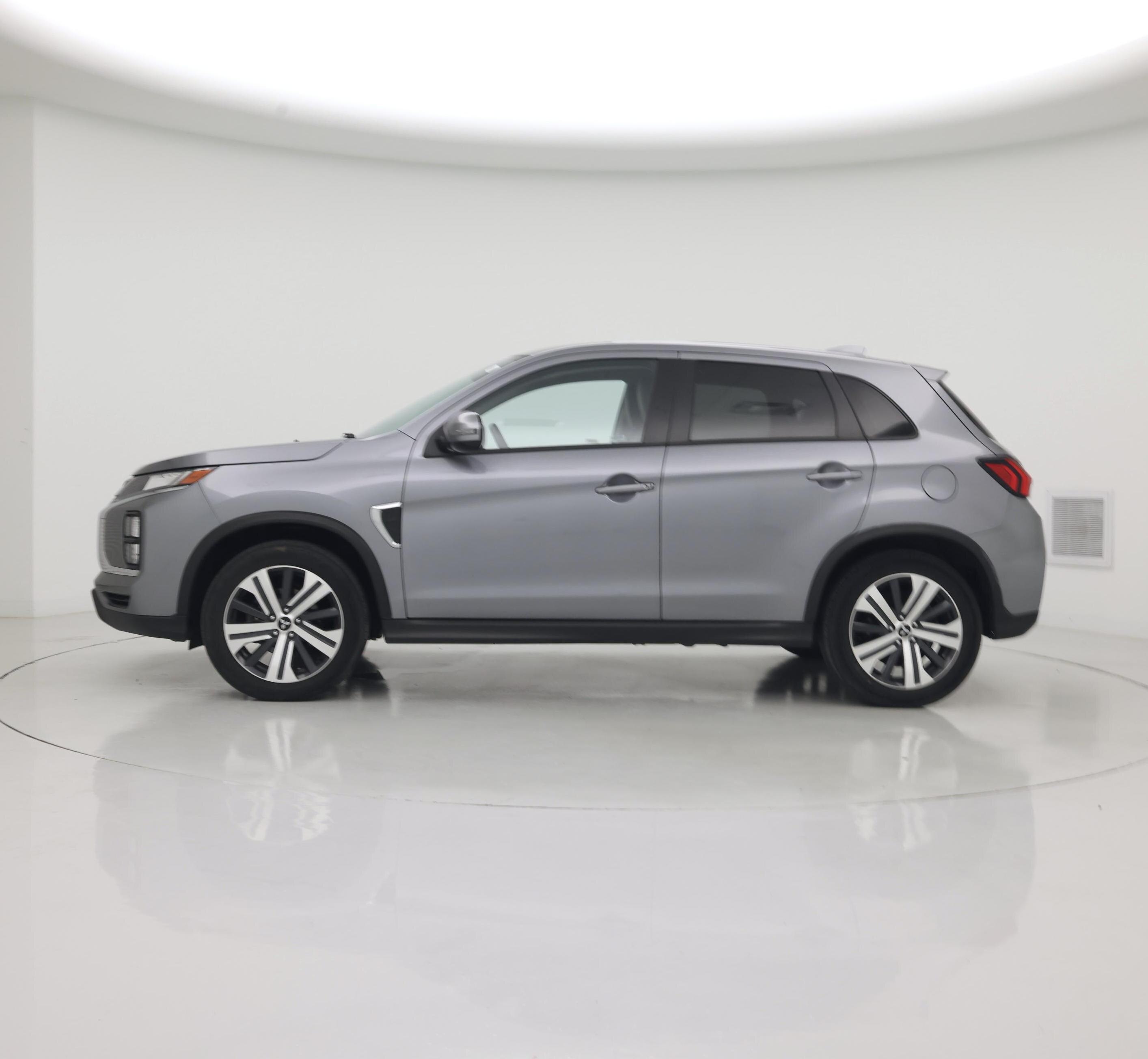 Thumbnail: 2024 Mitsubishi Outlander Sport - 3