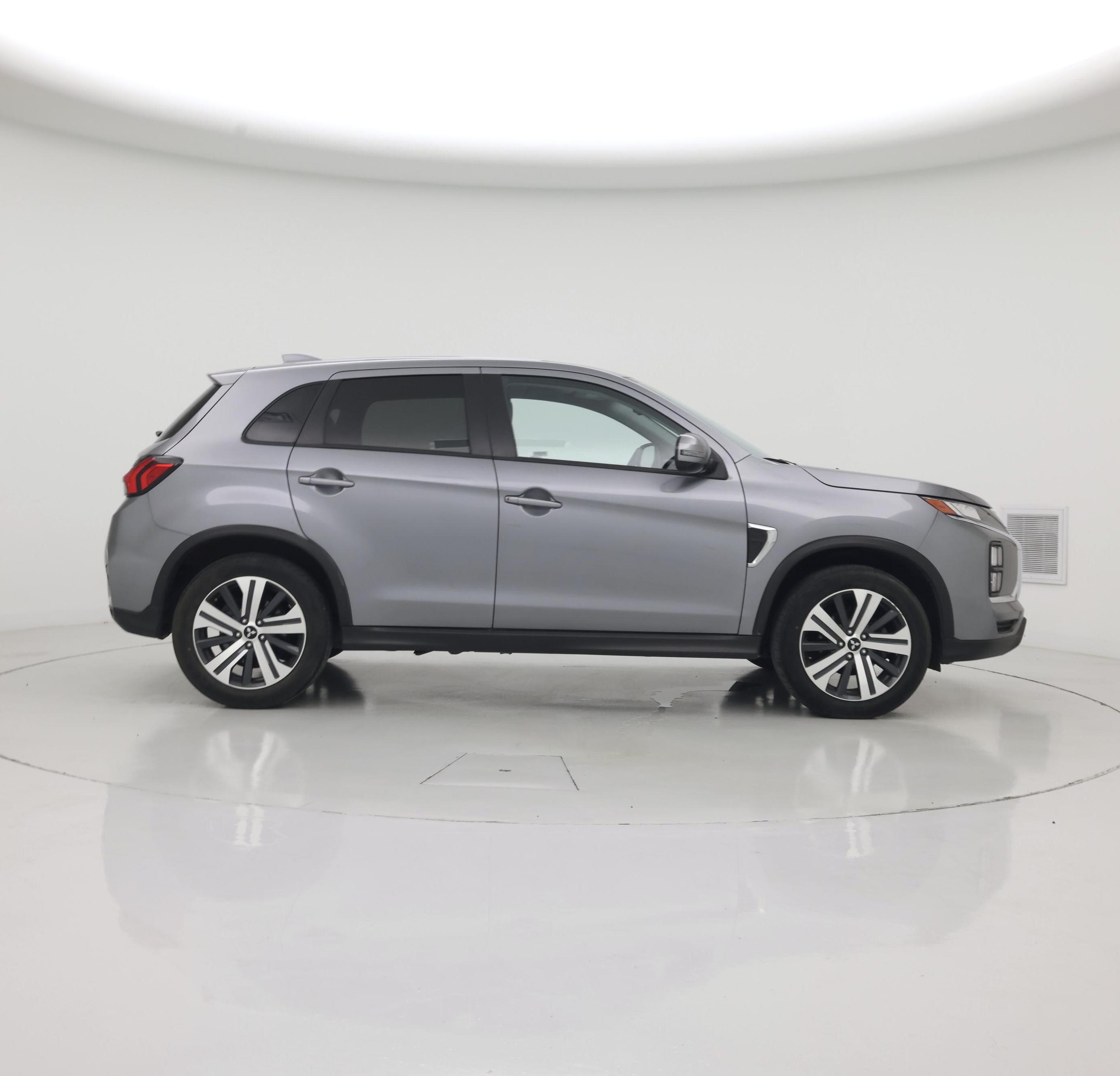 Thumbnail: 2024 Mitsubishi Outlander Sport - 7