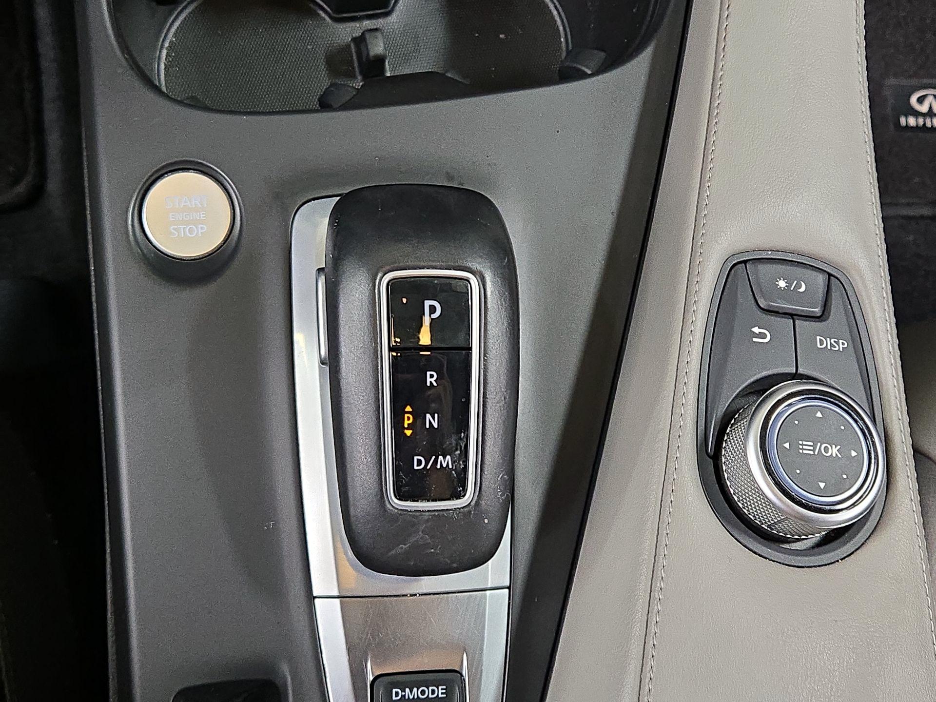 Thumbnail: 2023 INFINITI QX50 - 17