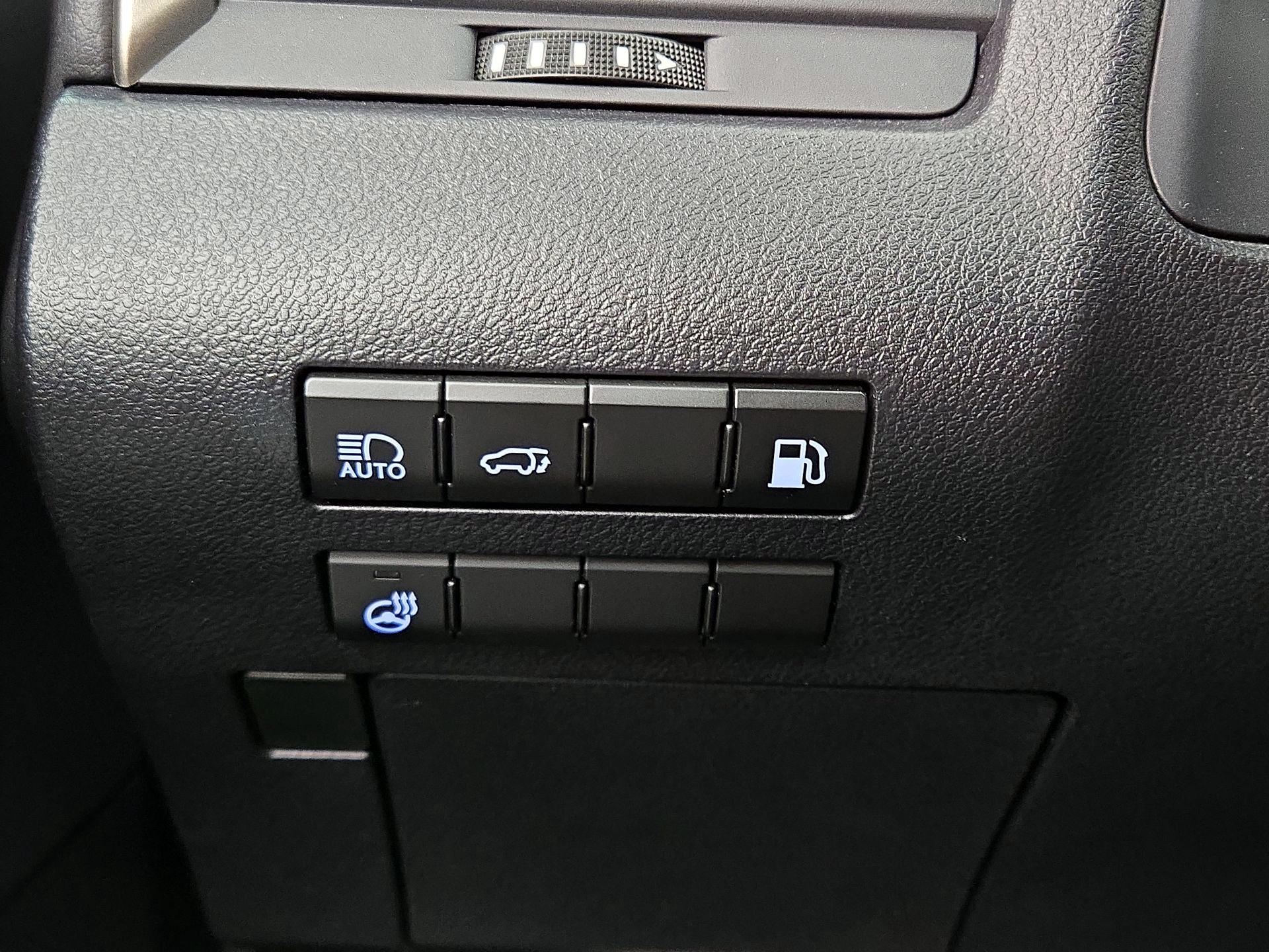 Thumbnail: 2021 Lexus RX - 13