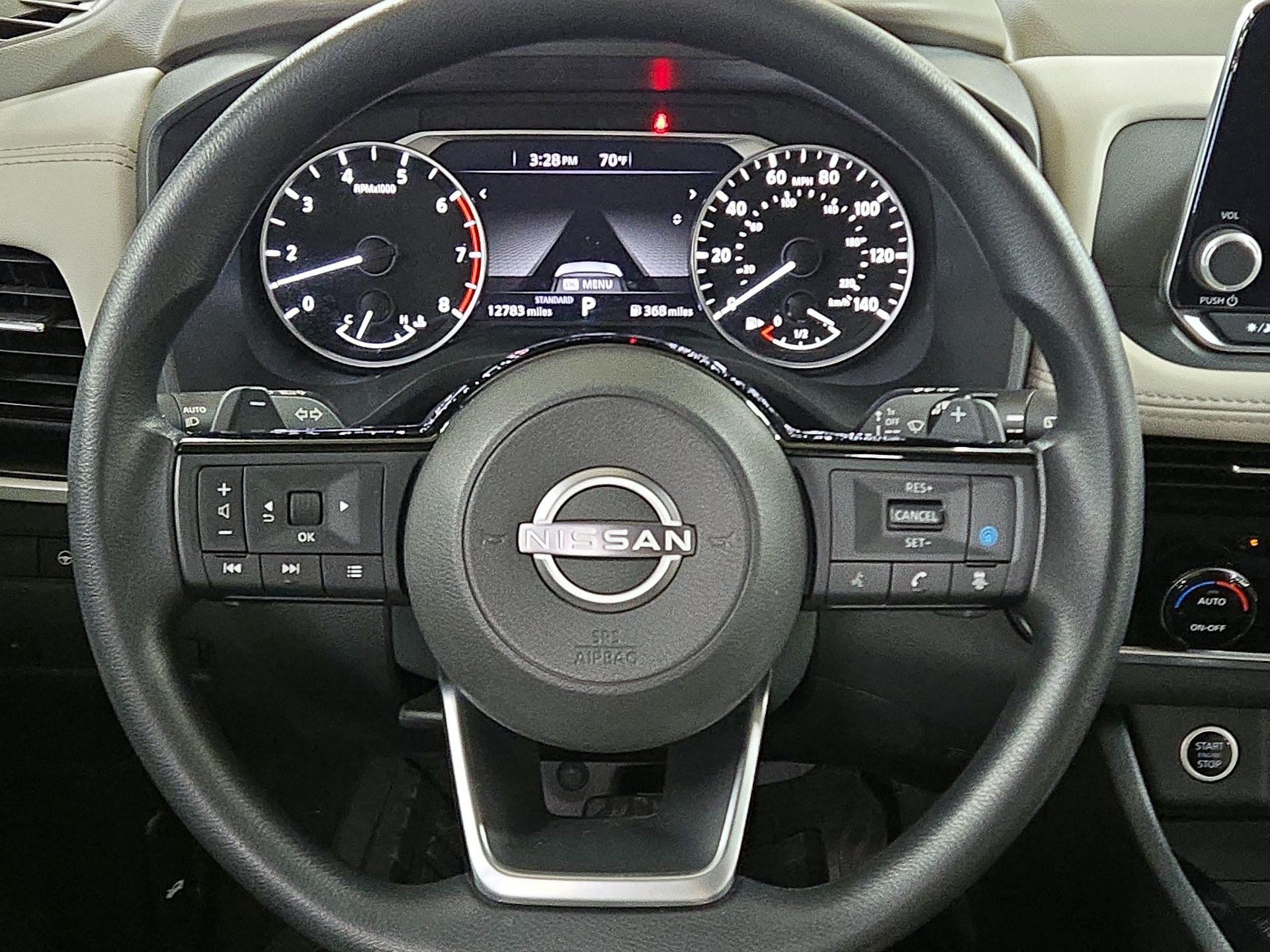 Thumbnail: 2023 Nissan Rogue - 10