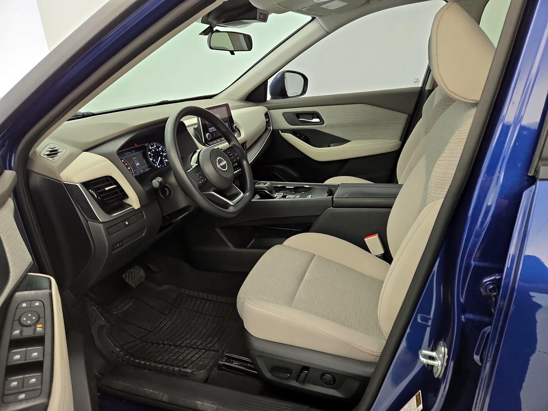 Thumbnail: 2023 Nissan Rogue - 11