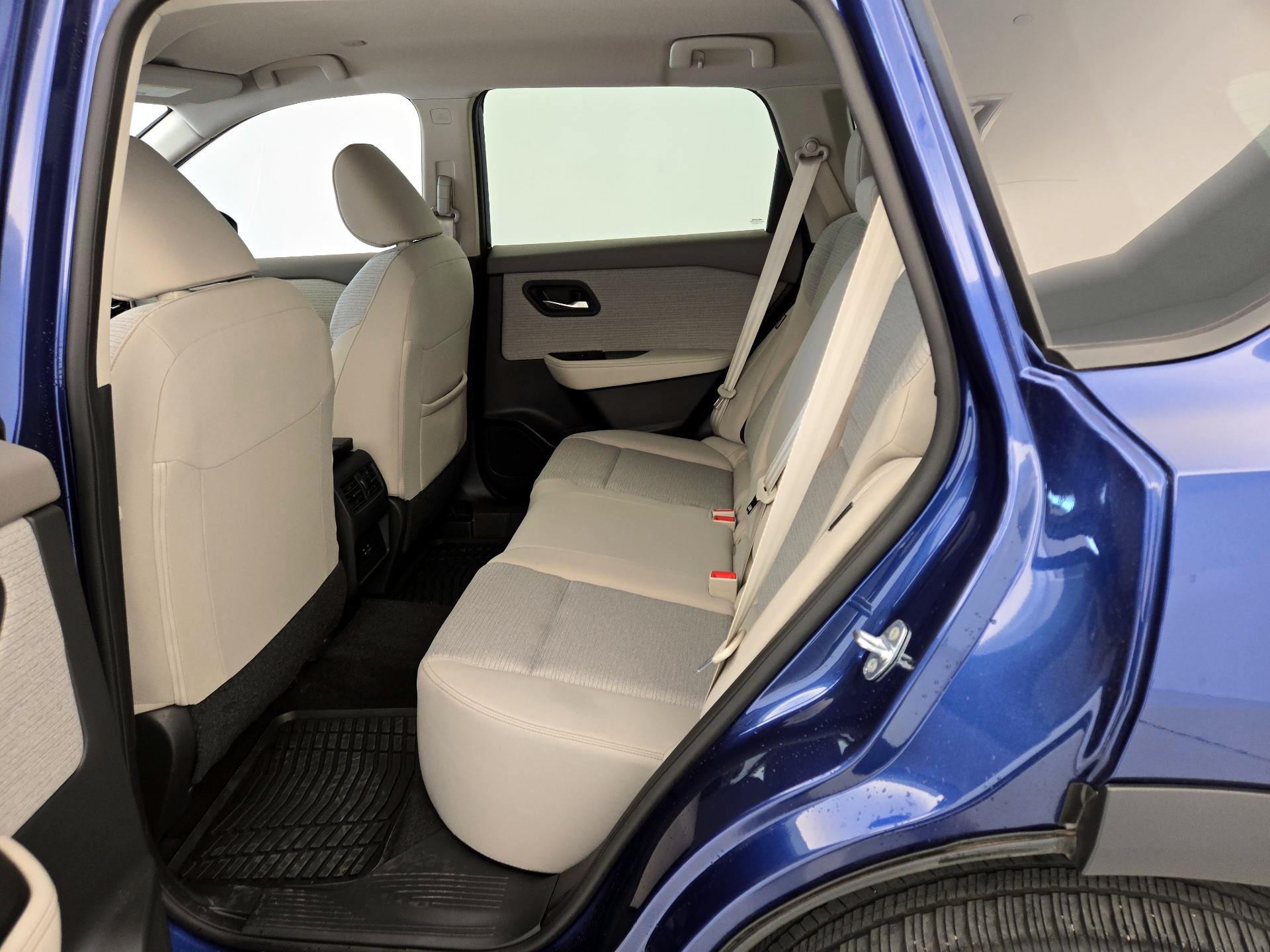 Thumbnail: 2023 Nissan Rogue - 19