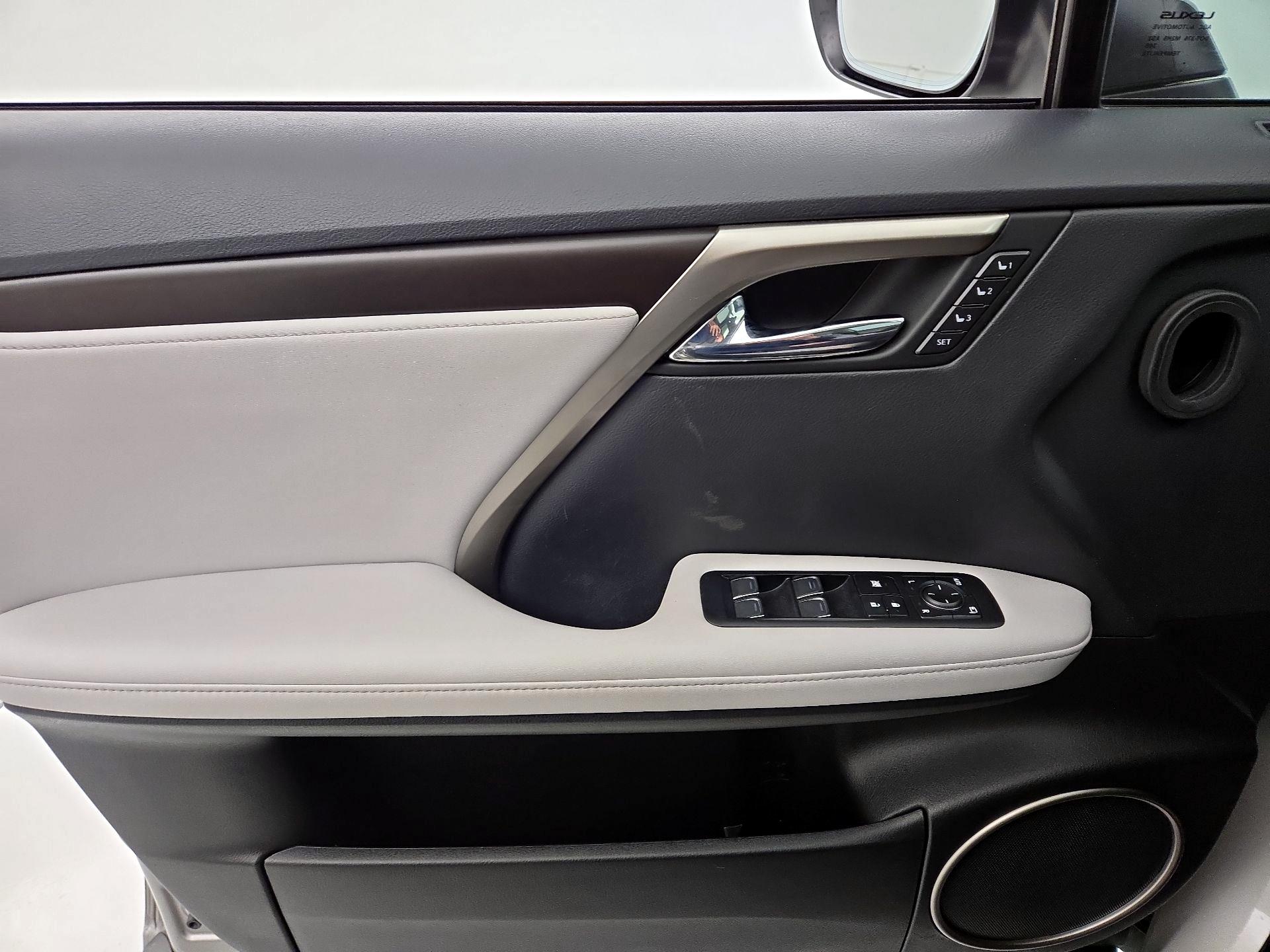 Thumbnail: 2021 Lexus RX - 12