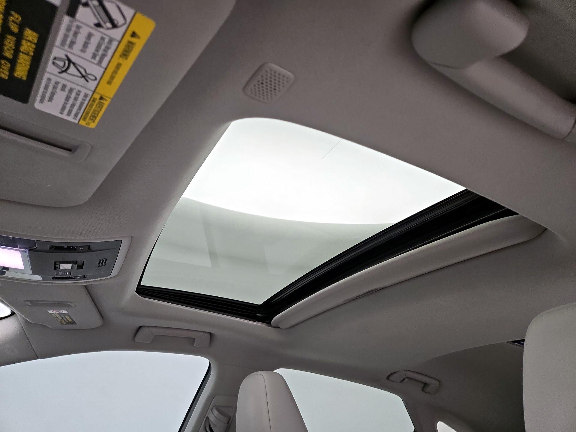 Thumbnail: 2021 Lexus RX - 19