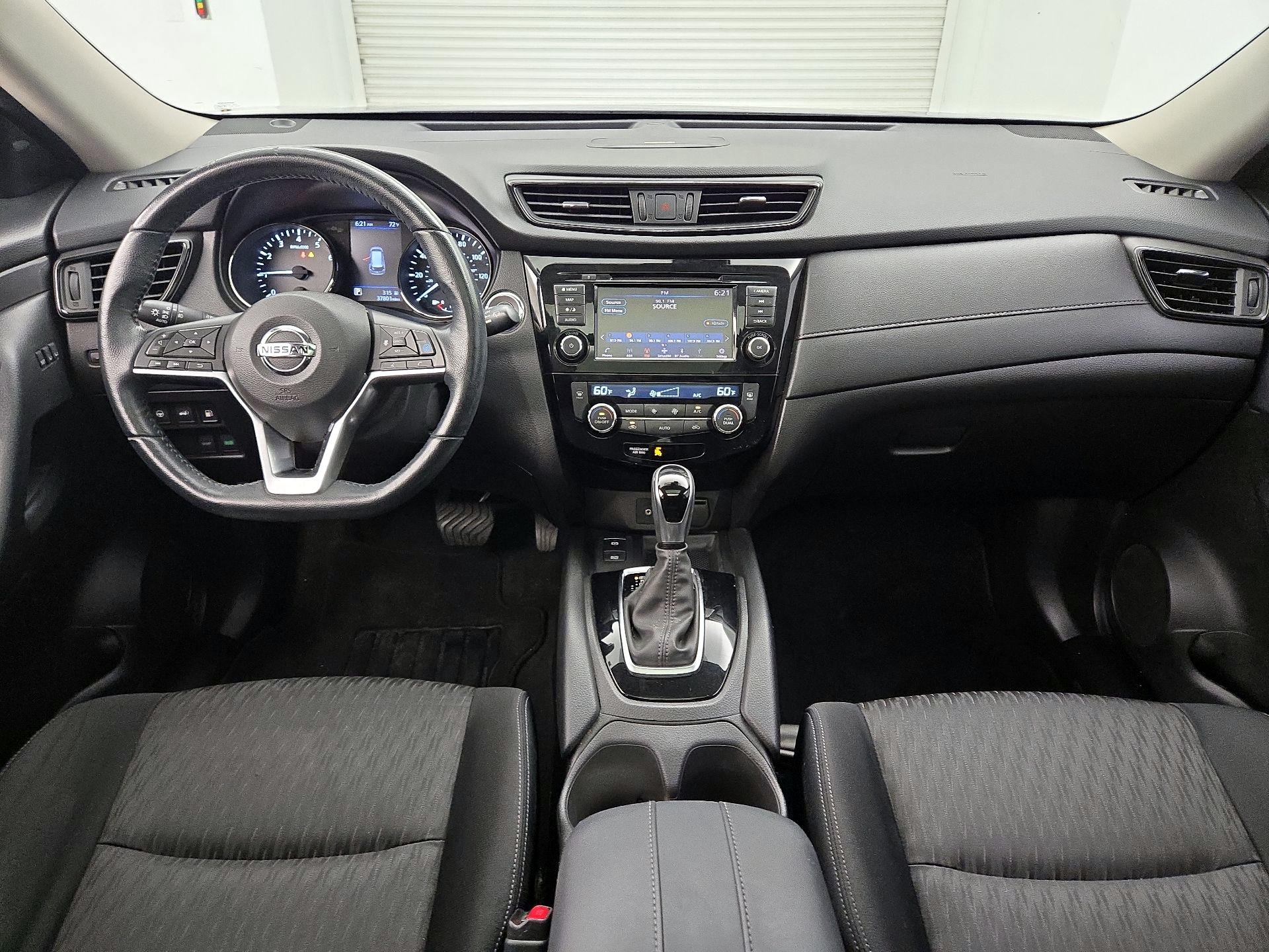 Thumbnail: 2020 Nissan Rogue - 9