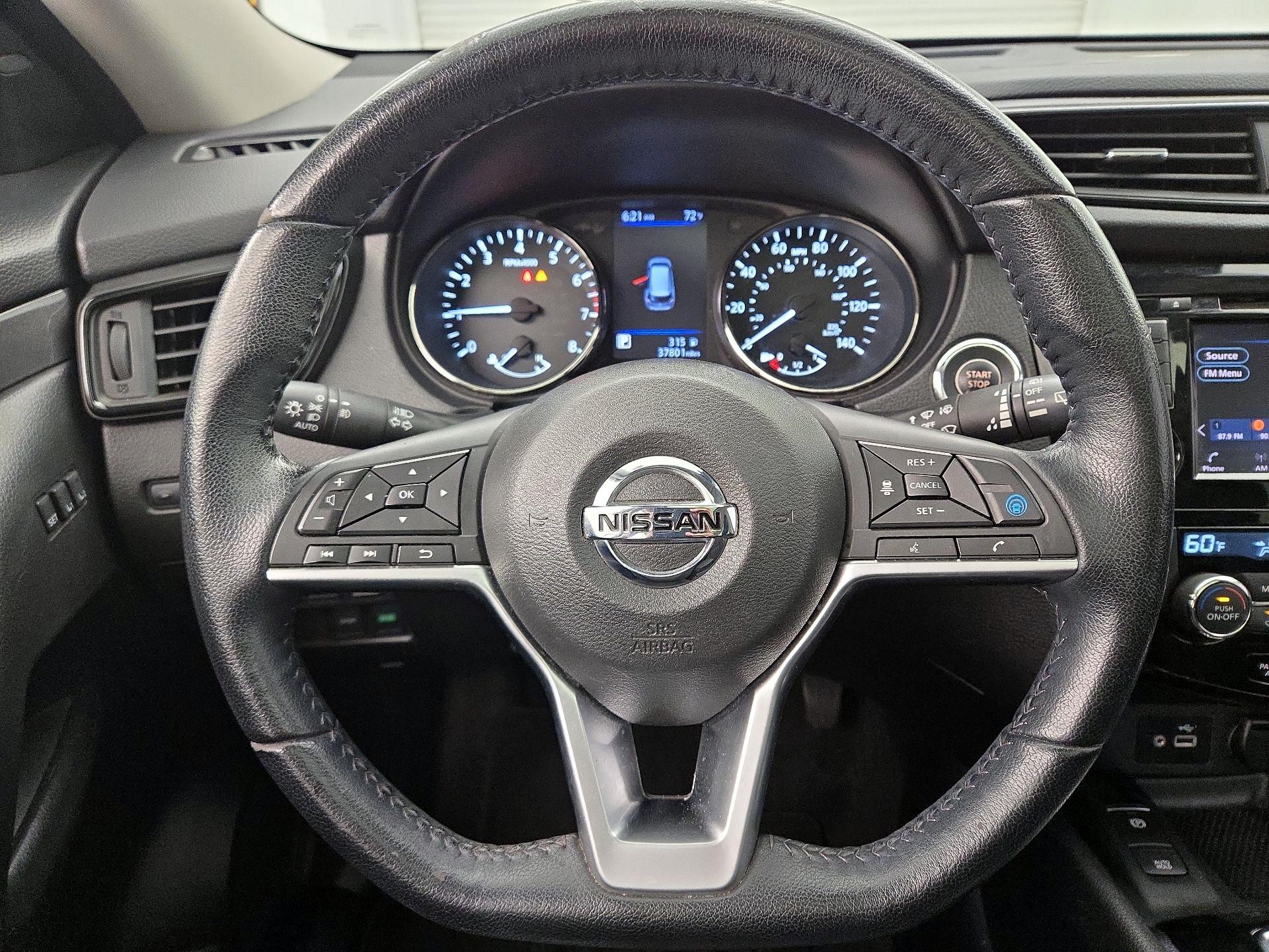 Thumbnail: 2020 Nissan Rogue - 10