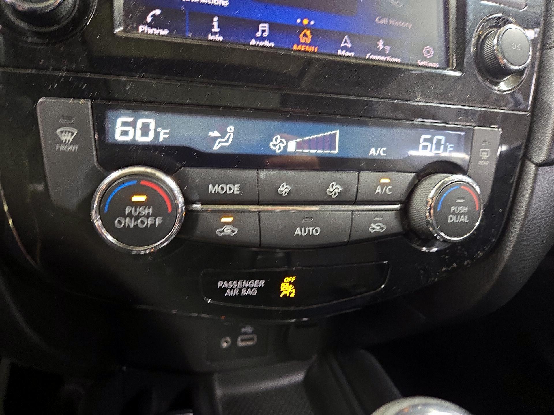 Thumbnail: 2020 Nissan Rogue - 17