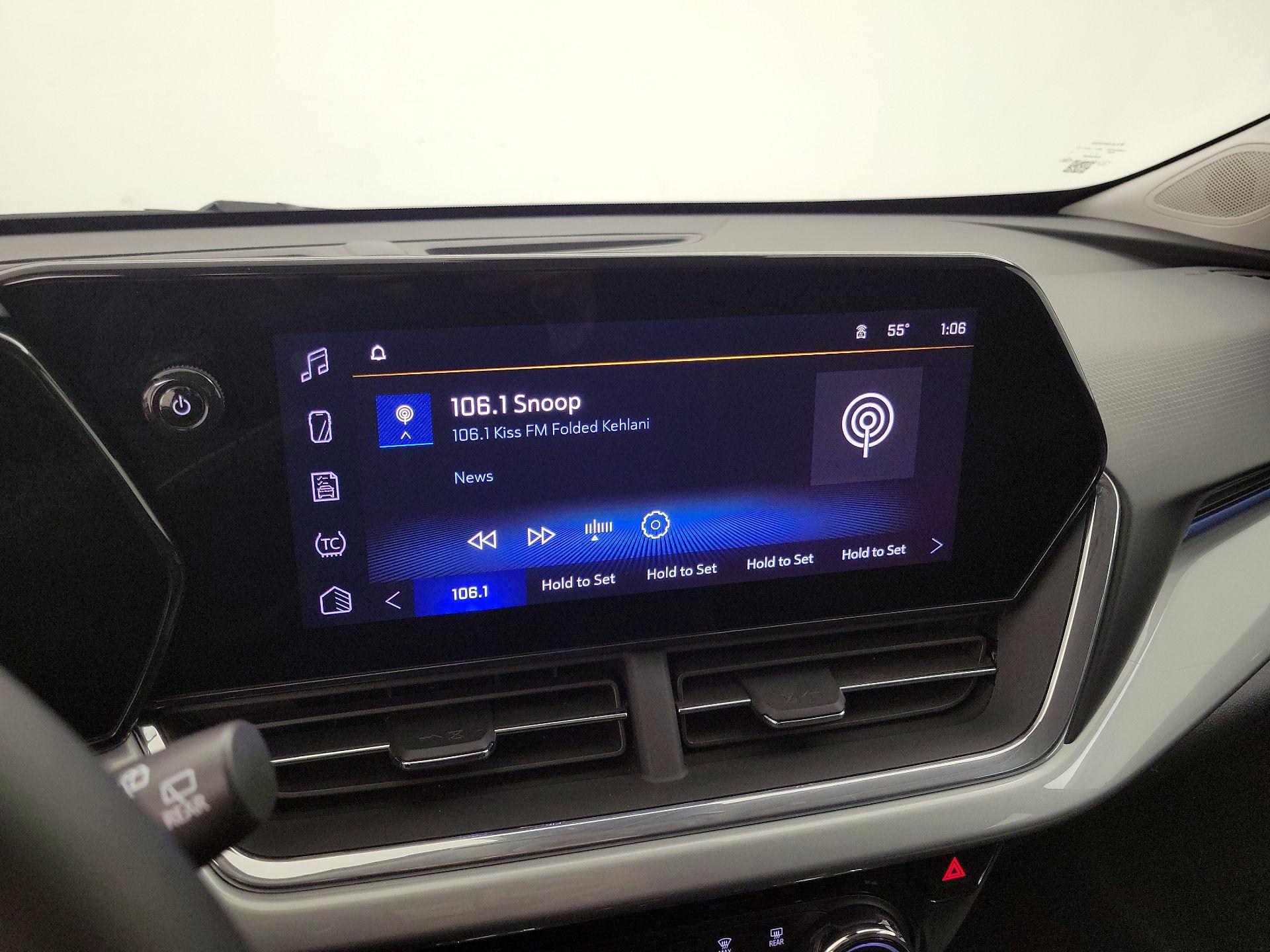 Thumbnail: 2025 Chevrolet Trax - 15