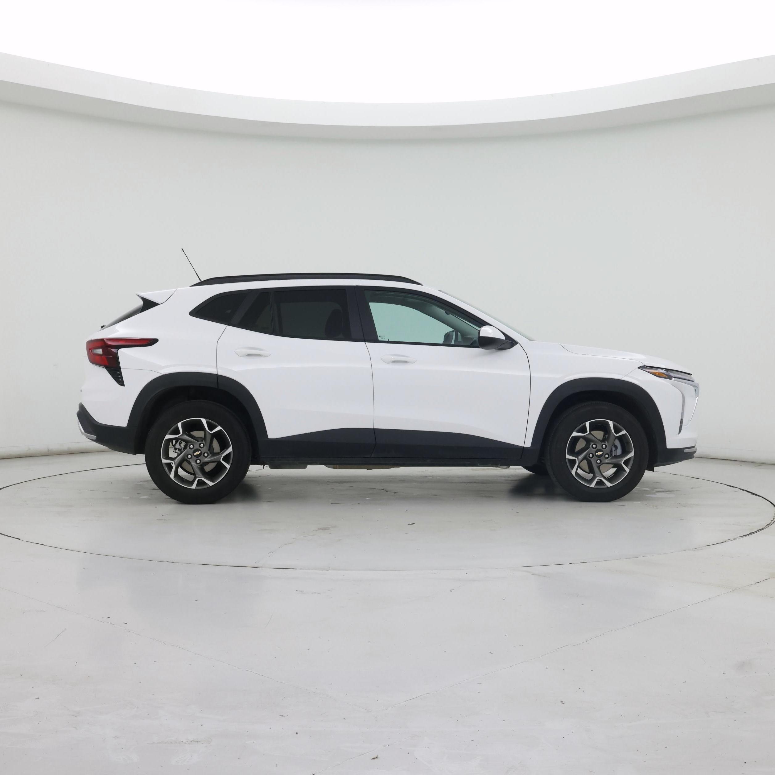 Thumbnail: 2025 Chevrolet Trax - 7