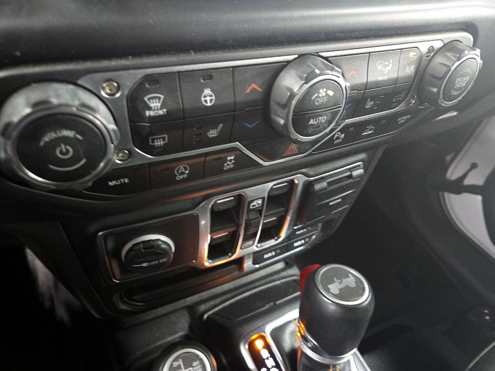 2021 Jeep Wrangler Unlimited High Altitude - Photo 18