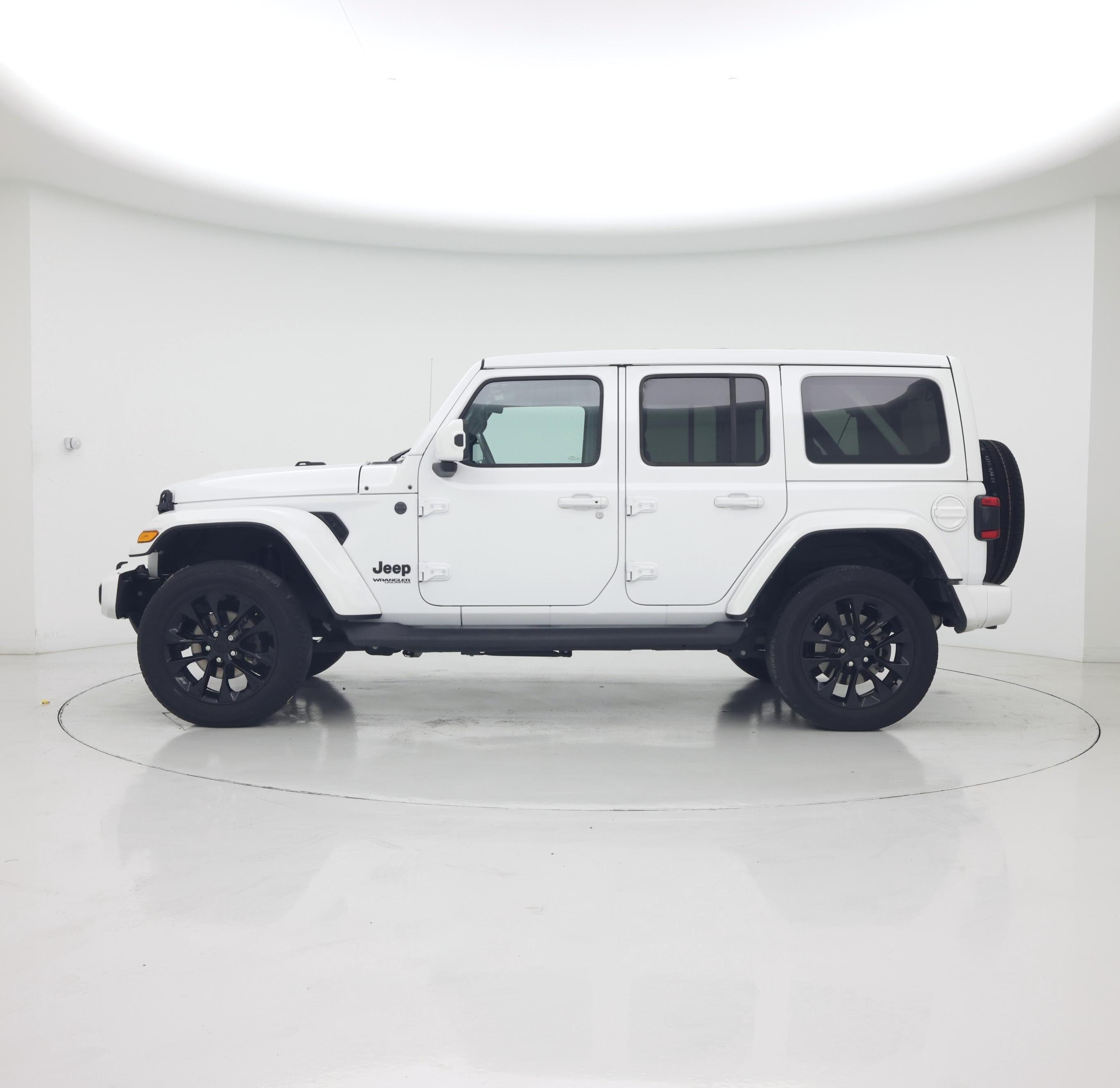 Thumbnail: 2021 Jeep Wrangler - 3