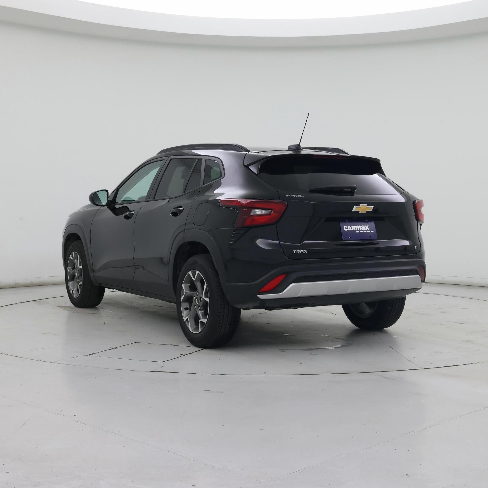 Thumbnail: 2025 Chevrolet Trax - 2