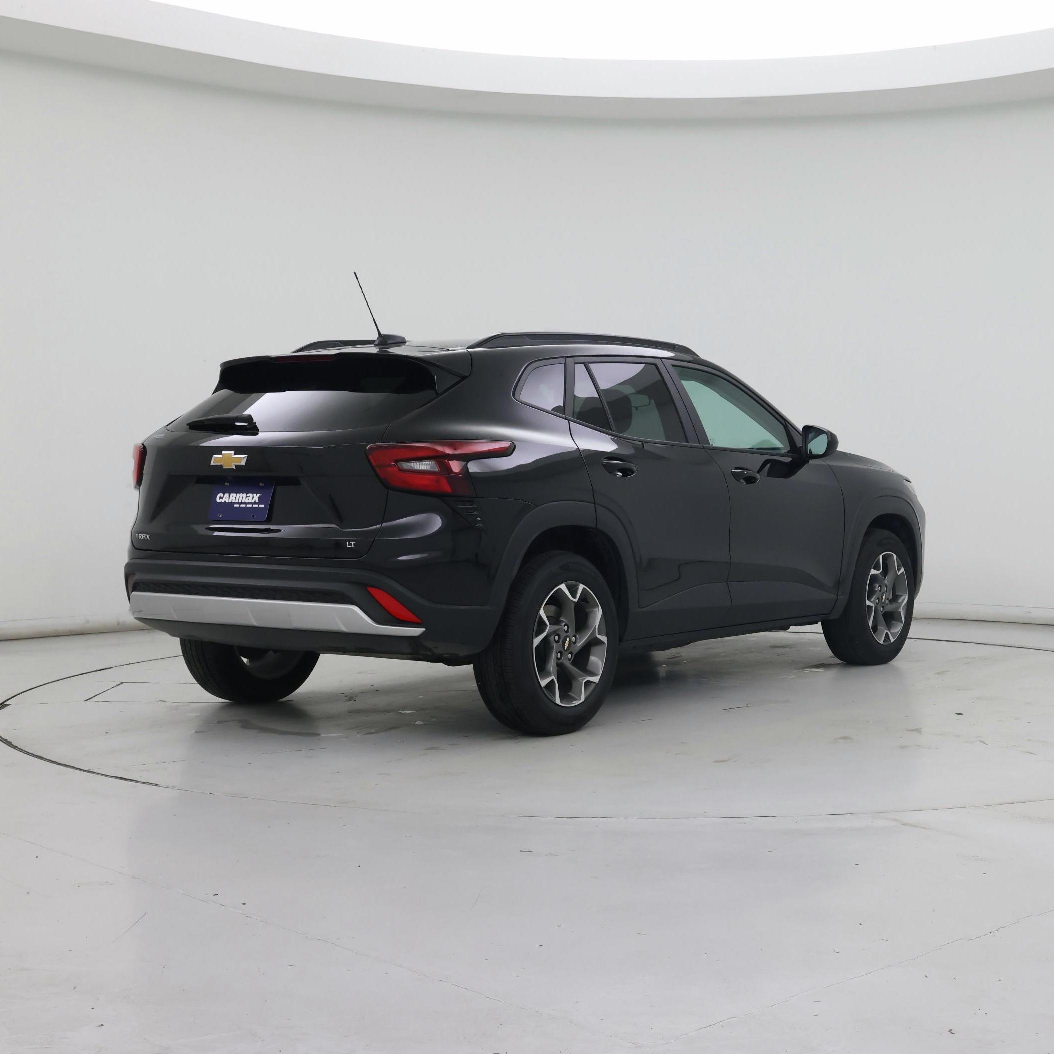 Thumbnail: 2025 Chevrolet Trax - 8