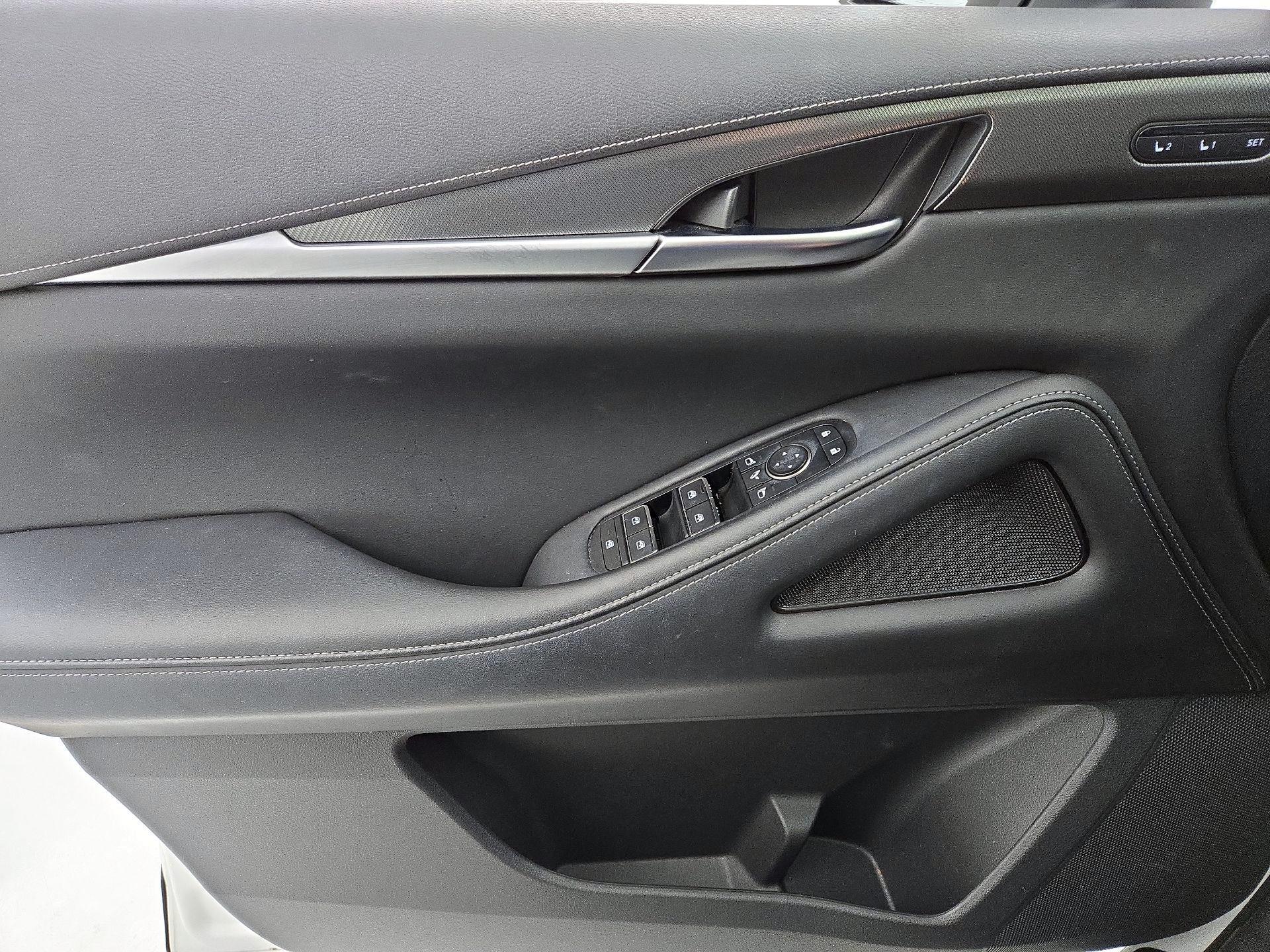 Thumbnail: 2023 INFINITI QX60 - 12