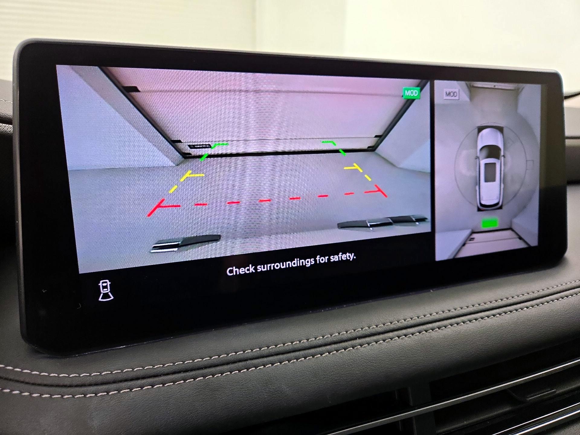 Thumbnail: 2023 INFINITI QX60 - 14