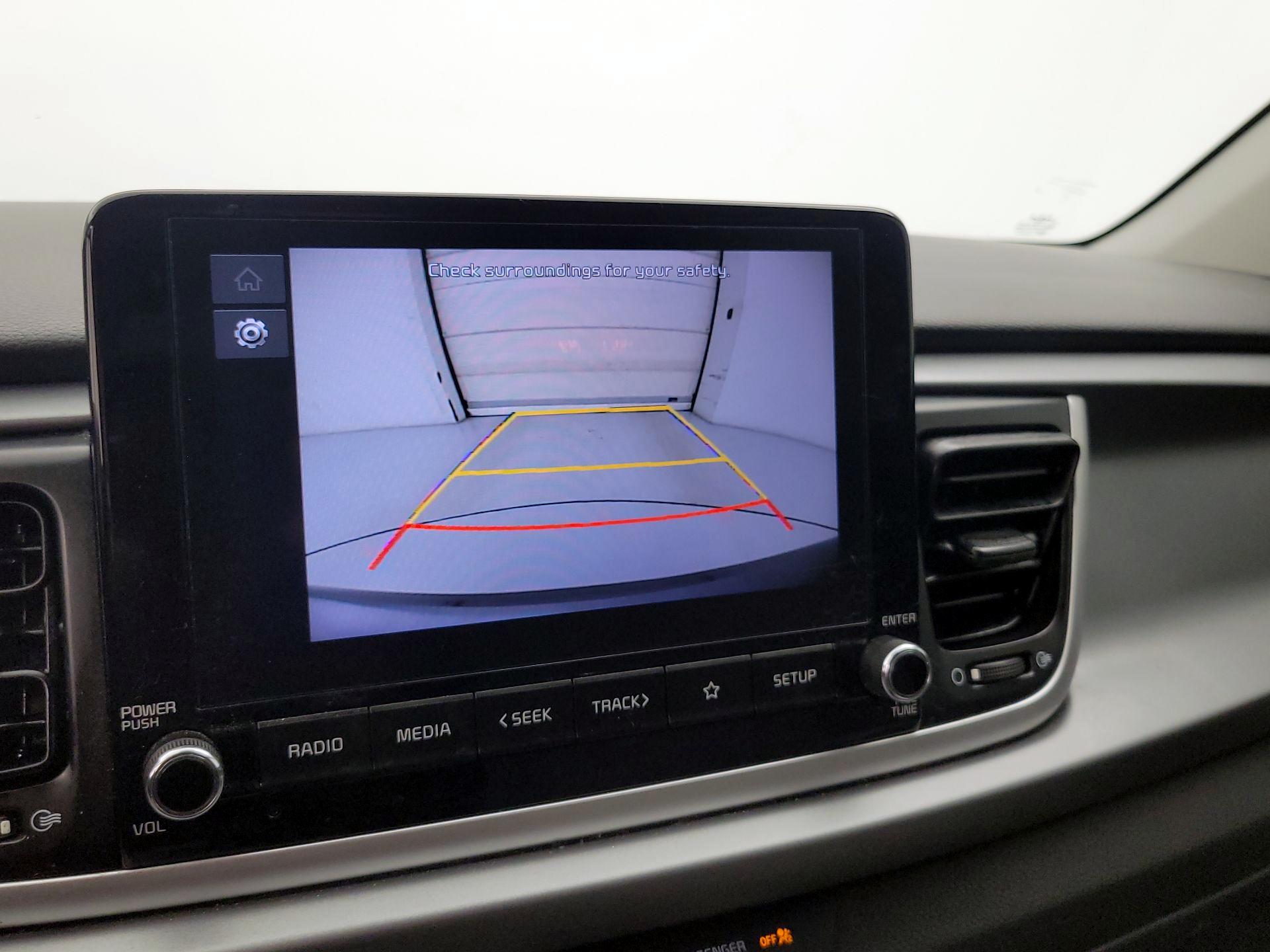 Thumbnail: 2023 Kia Rio - 14