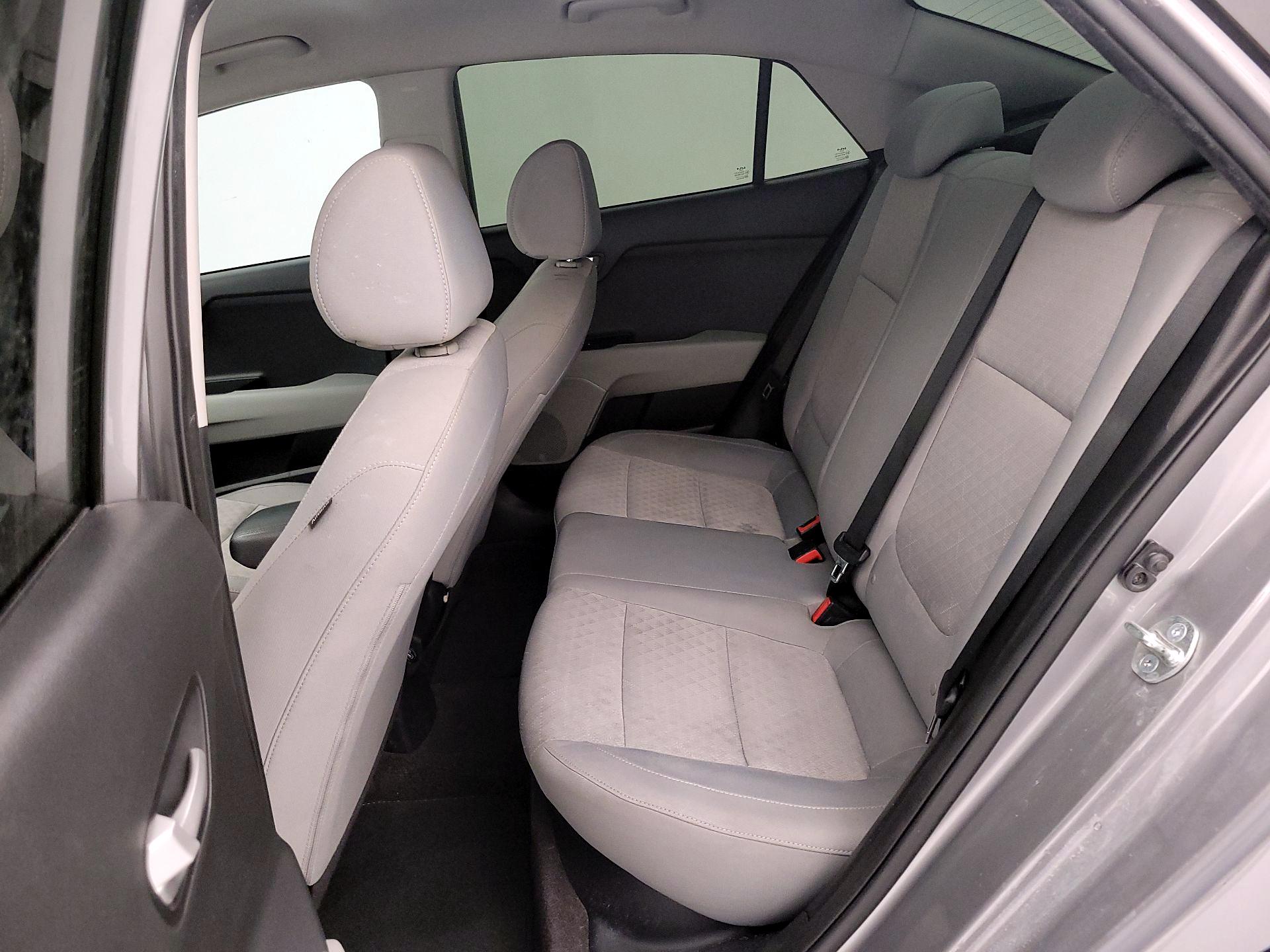 Thumbnail: 2023 Kia Rio - 19