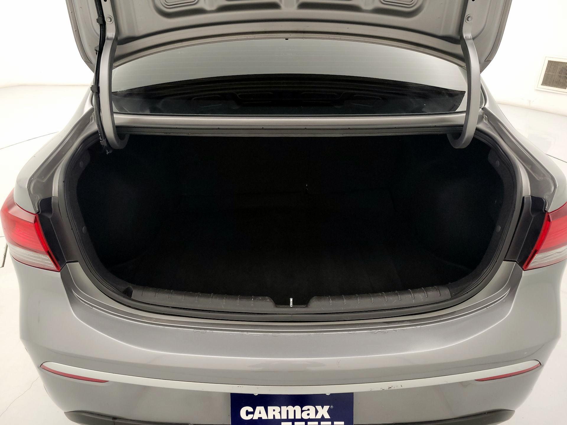 Thumbnail: 2023 Kia Rio - 20