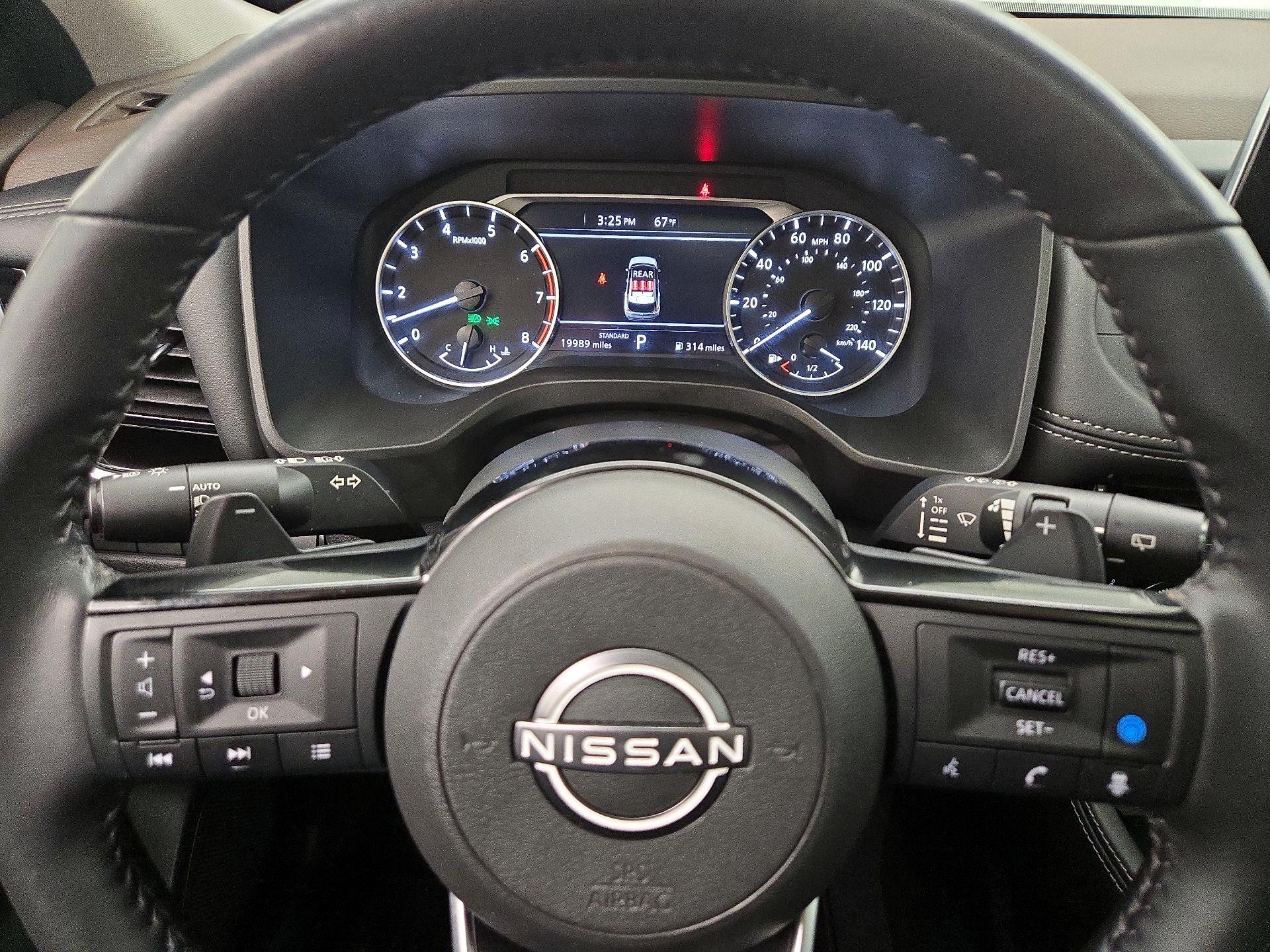 Thumbnail: 2023 Nissan Rogue - 10