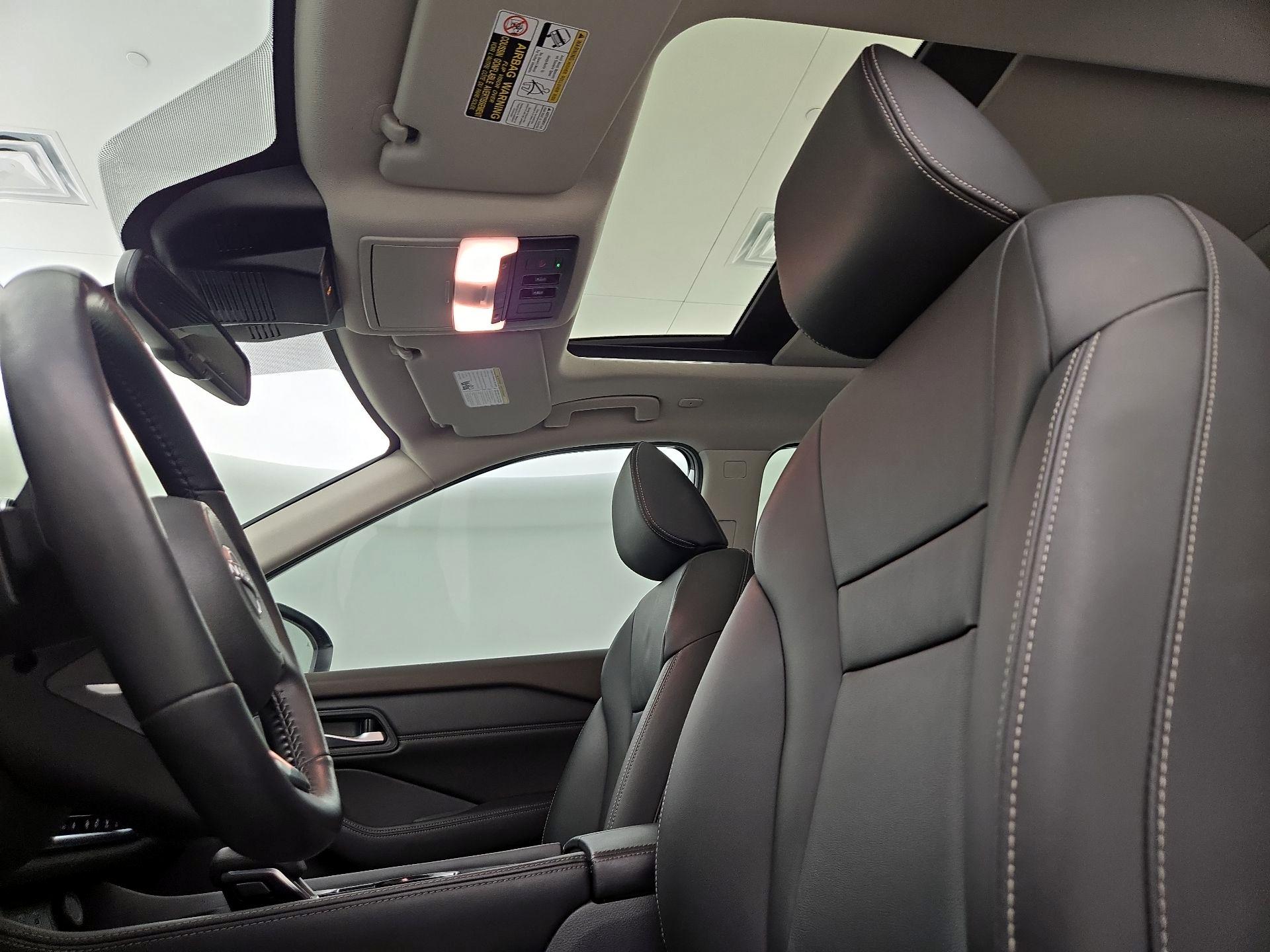 Thumbnail: 2023 Nissan Rogue - 19