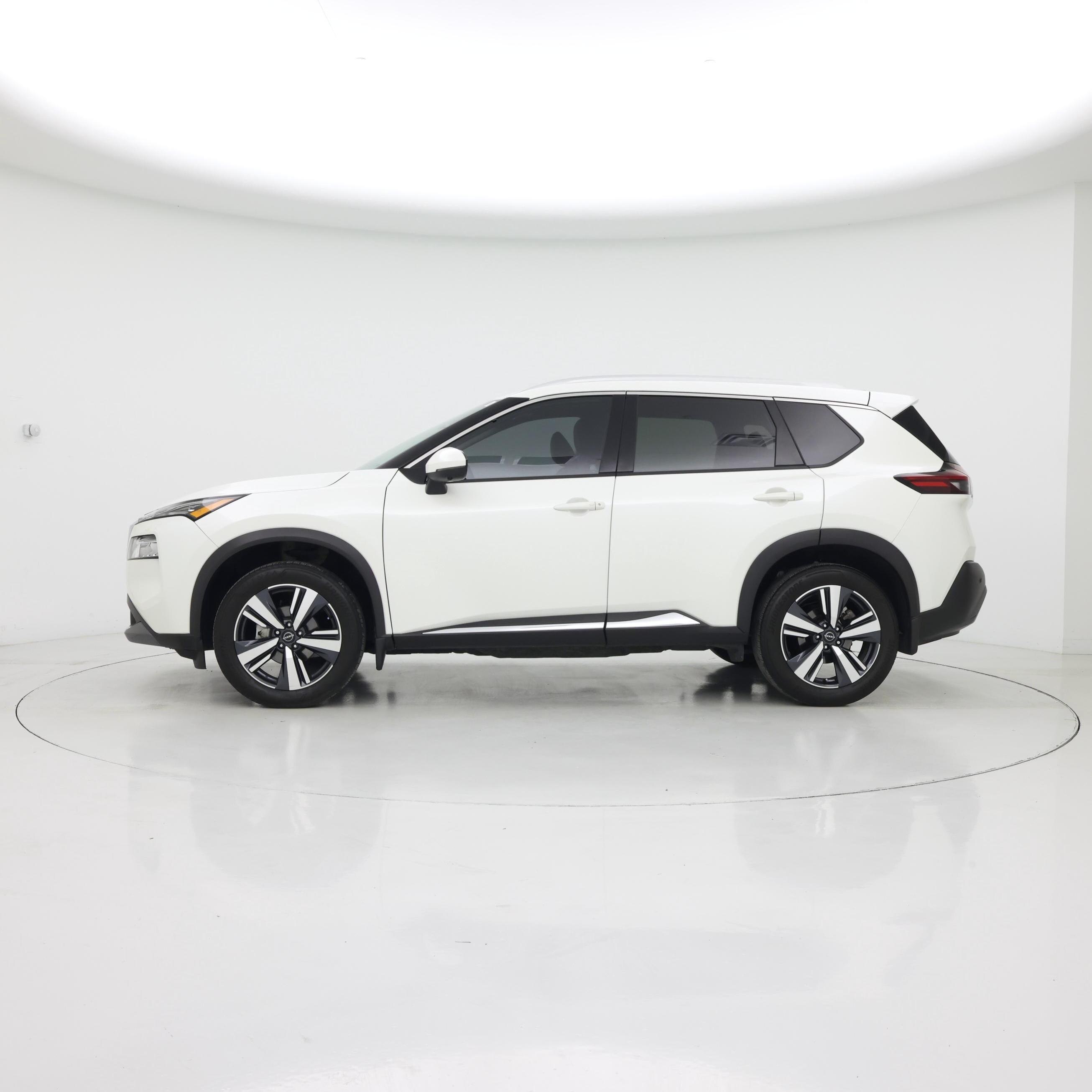 Thumbnail: 2023 Nissan Rogue - 3