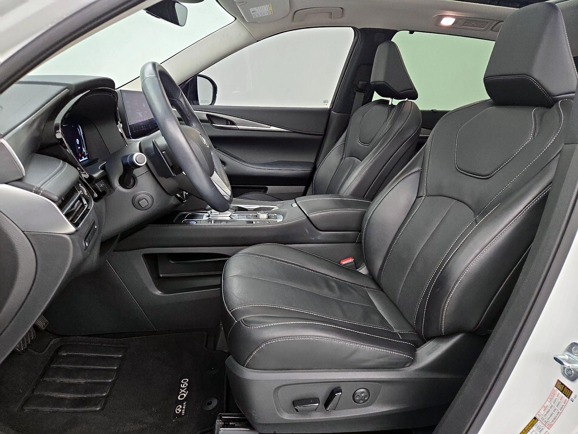 Thumbnail: 2023 INFINITI QX60 - 11