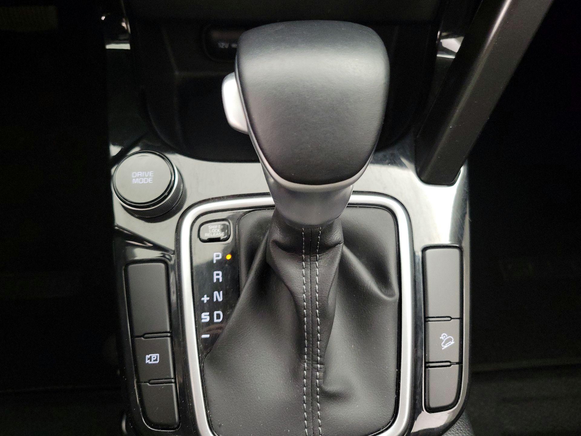 Thumbnail: 2024 Kia Seltos - 17