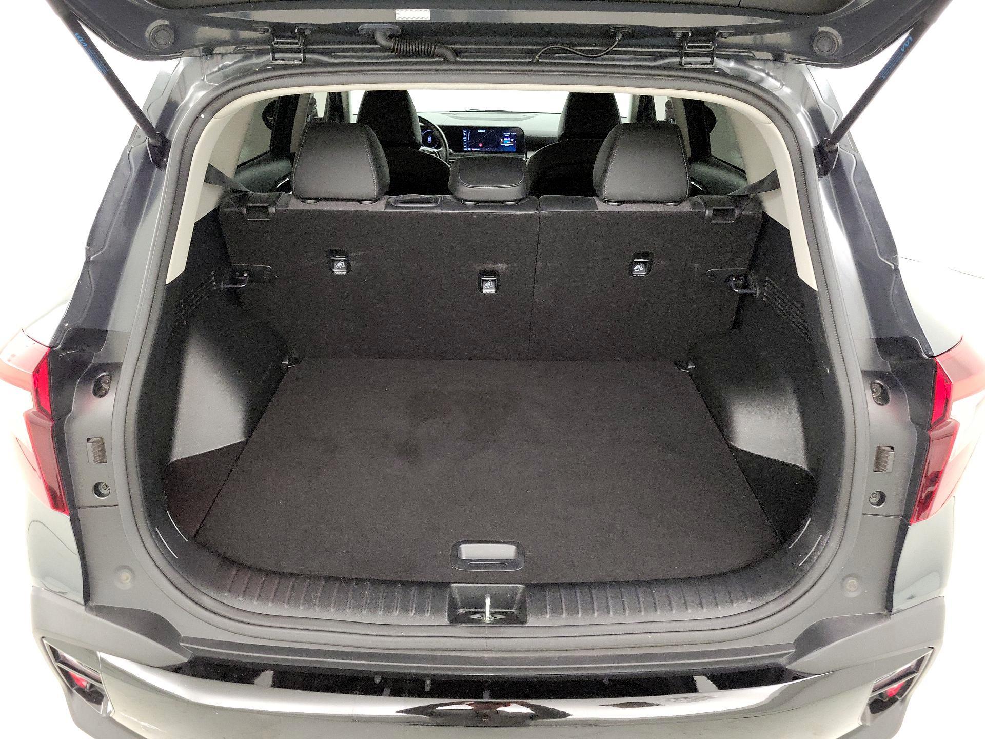 Thumbnail: 2024 Kia Seltos - 19