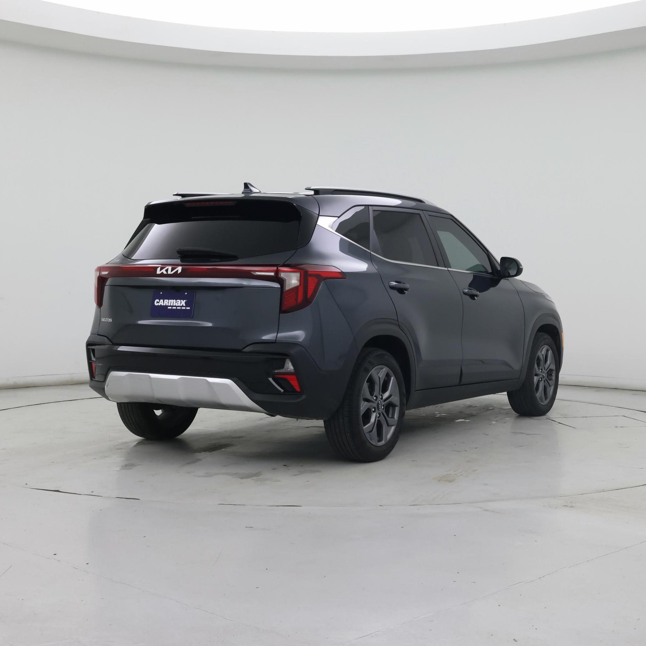 Thumbnail: 2024 Kia Seltos - 8