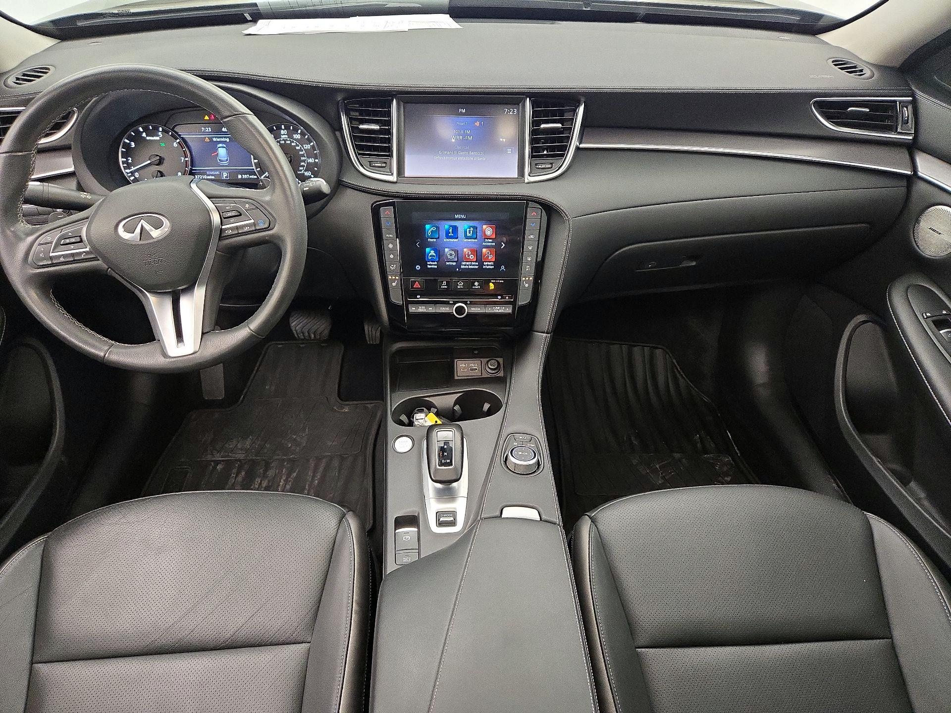 Thumbnail: 2023 INFINITI QX50 - 9