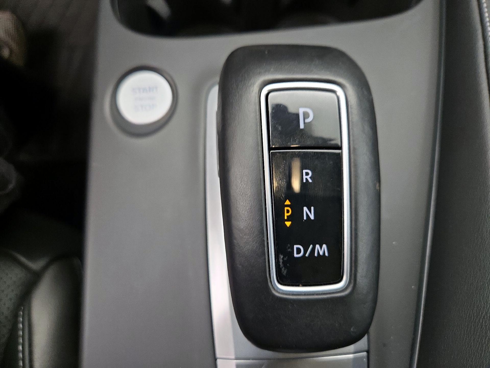 Thumbnail: 2023 INFINITI QX50 - 17