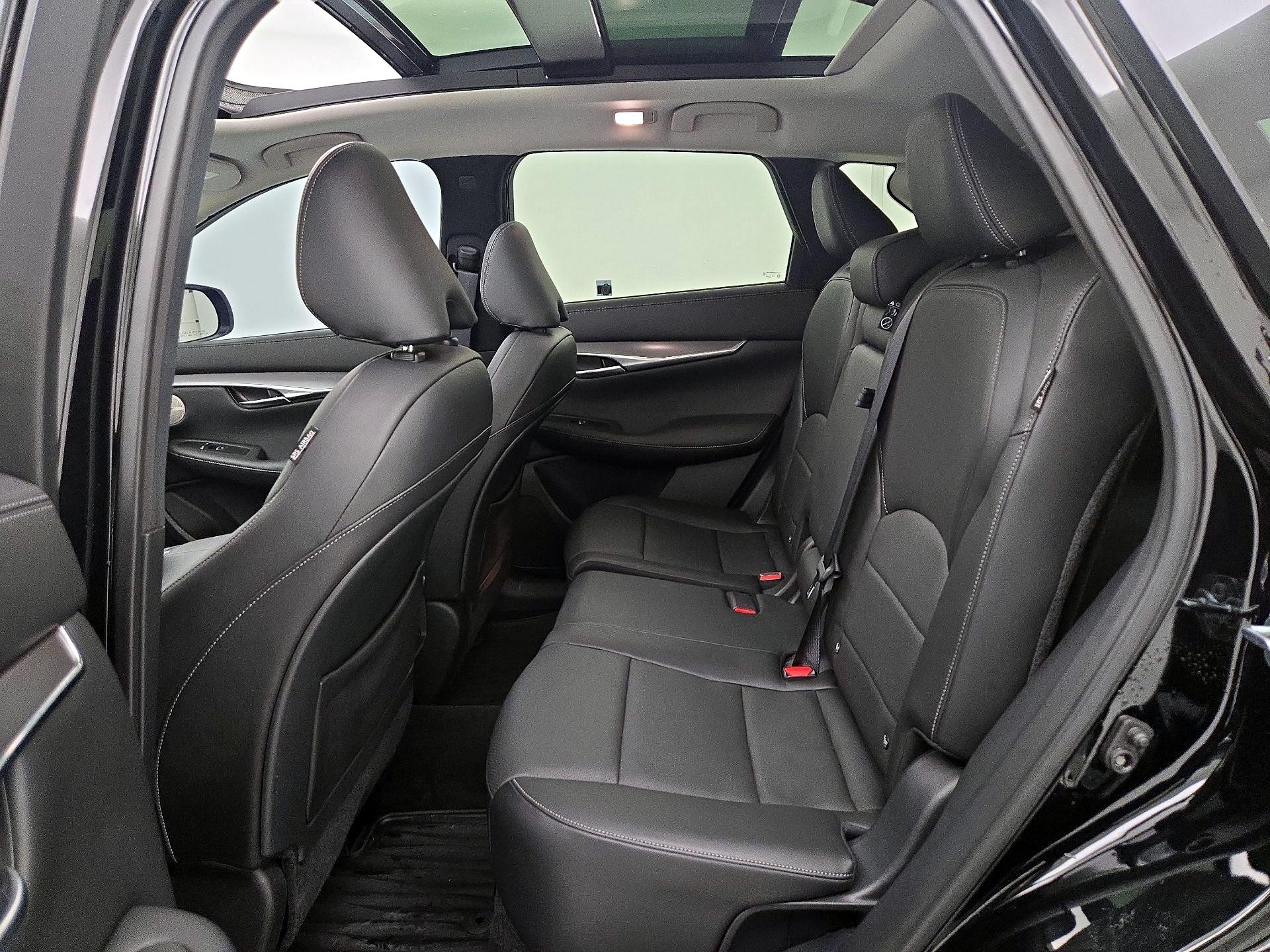 Thumbnail: 2023 INFINITI QX50 - 20