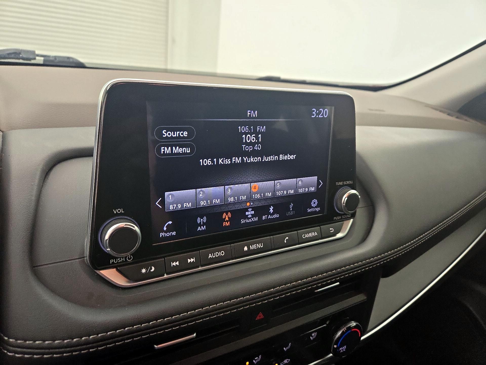 Thumbnail: 2023 Nissan Rogue - 15