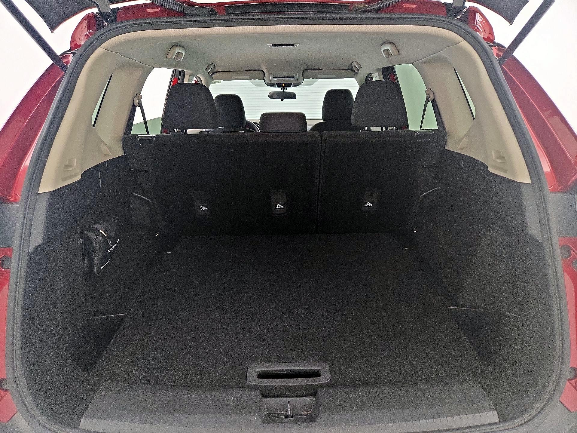 Thumbnail: 2023 Nissan Rogue - 20