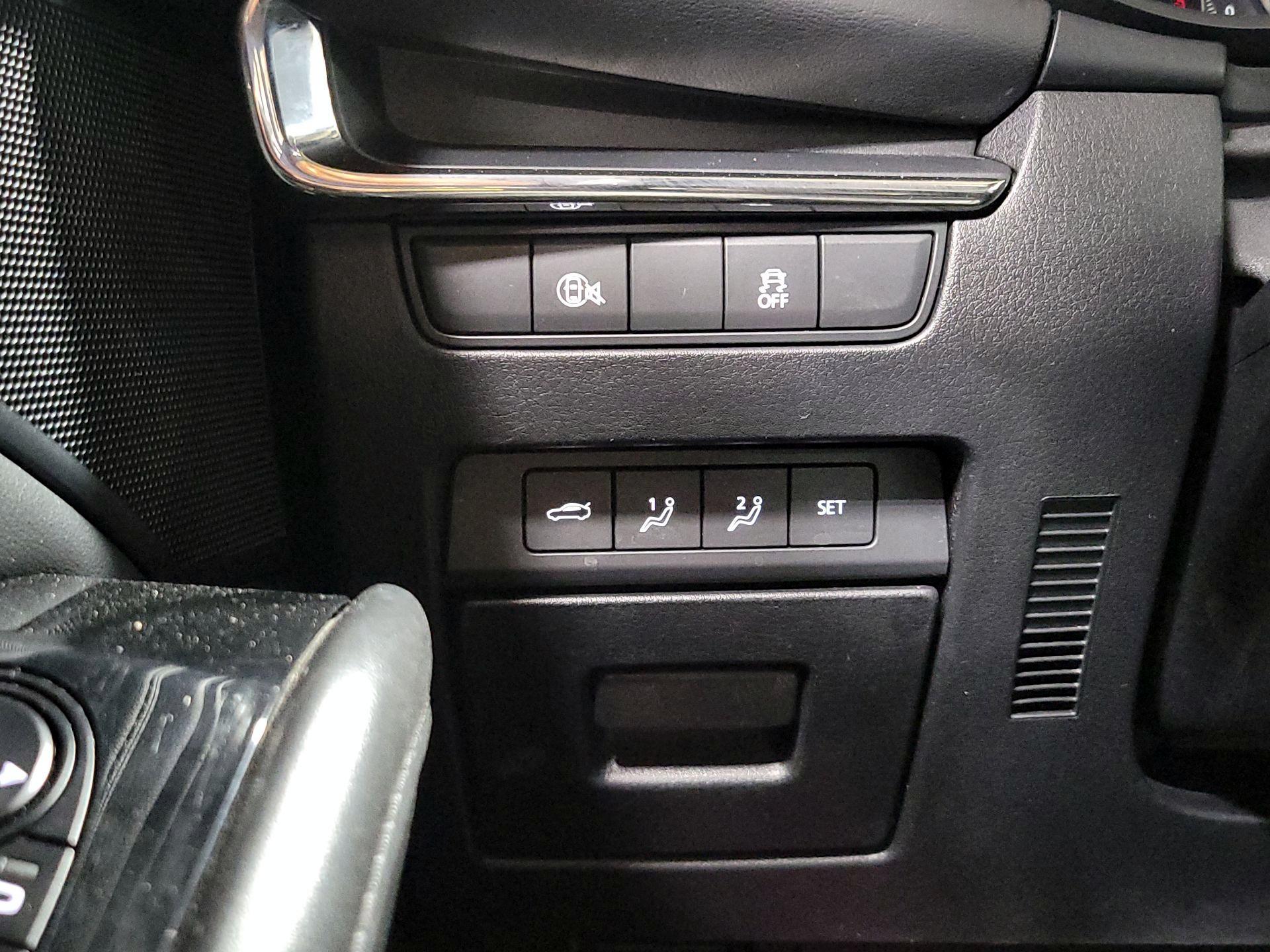 Thumbnail: 2024 Mazda Mazda3 - 13